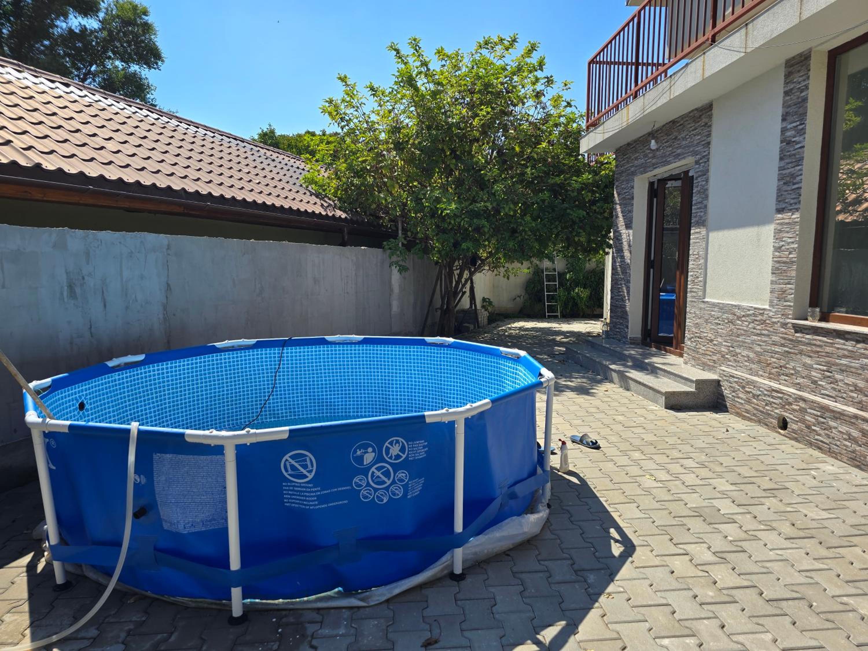 Vila VECAS