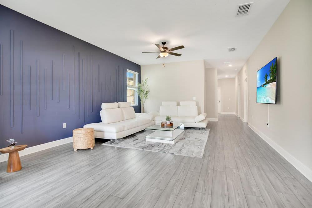 Themed and Modern Home in Reunion view 5