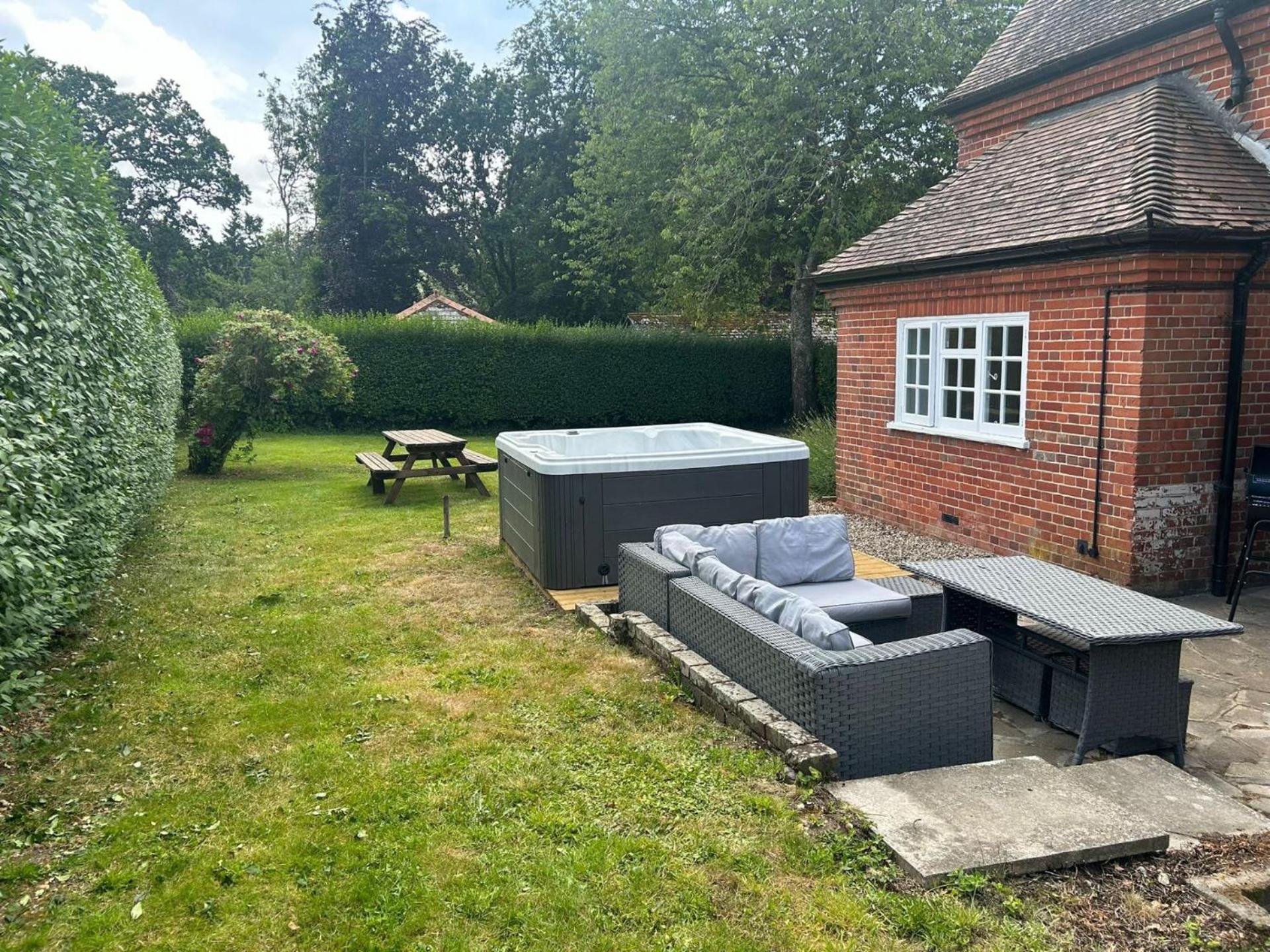 Stables Cottage by Group Retreats view 3