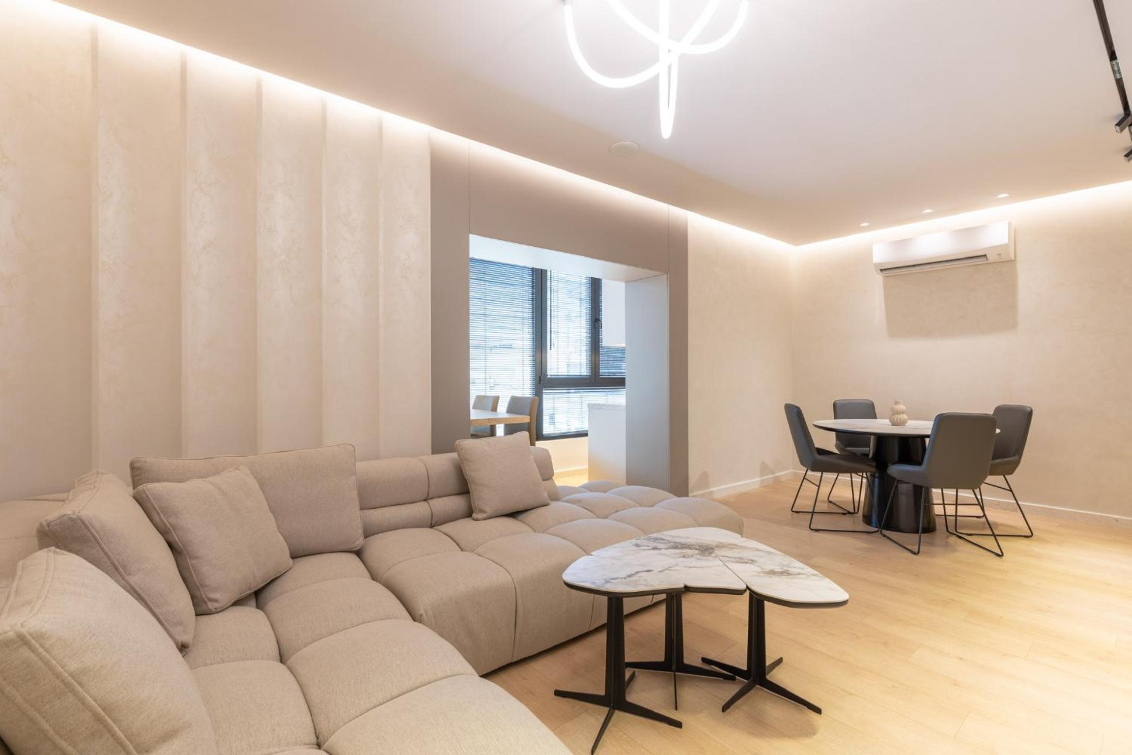 Central Inn, New Bazaar Apartment