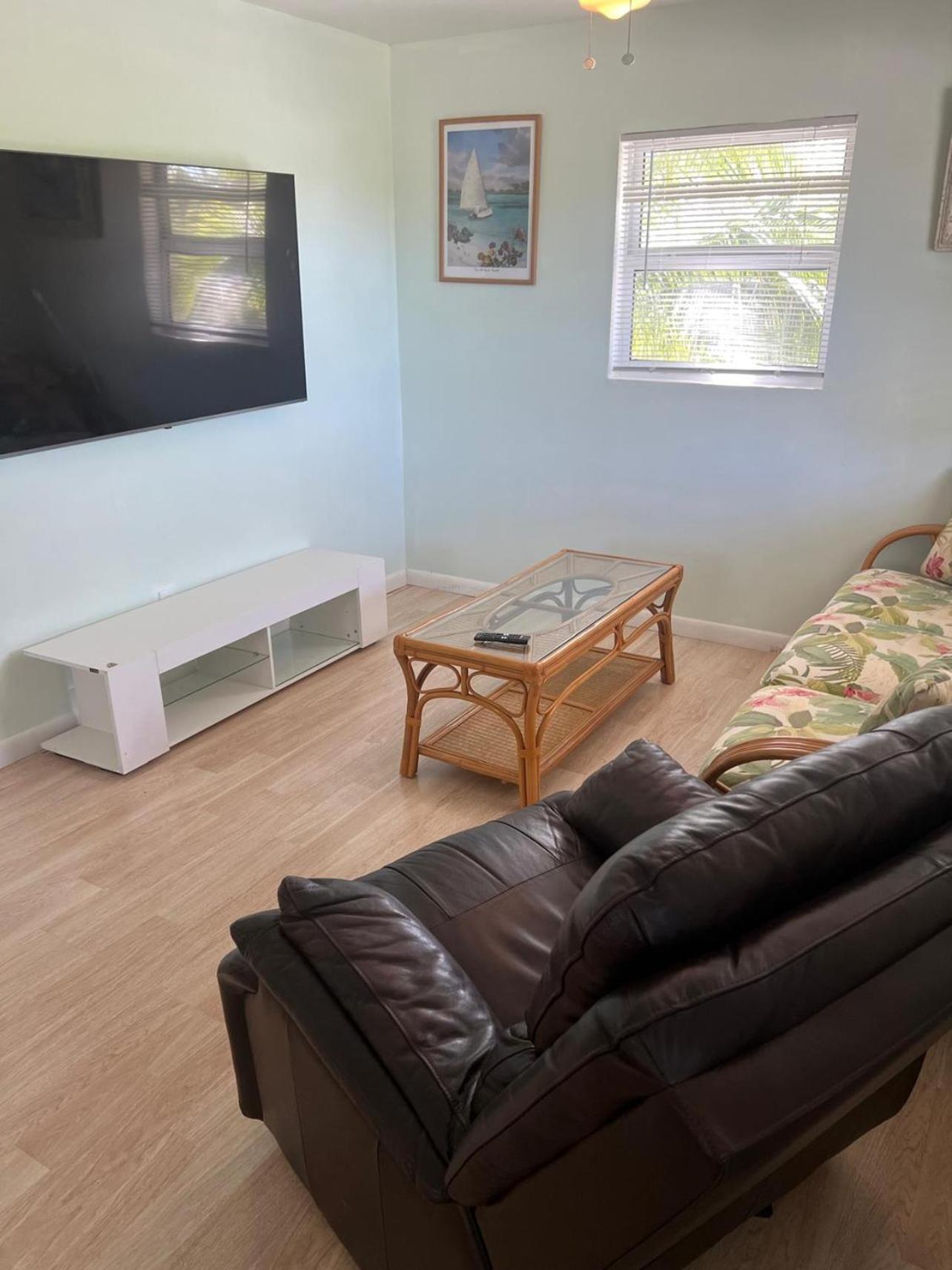 Scena's Place - Property Image 4
