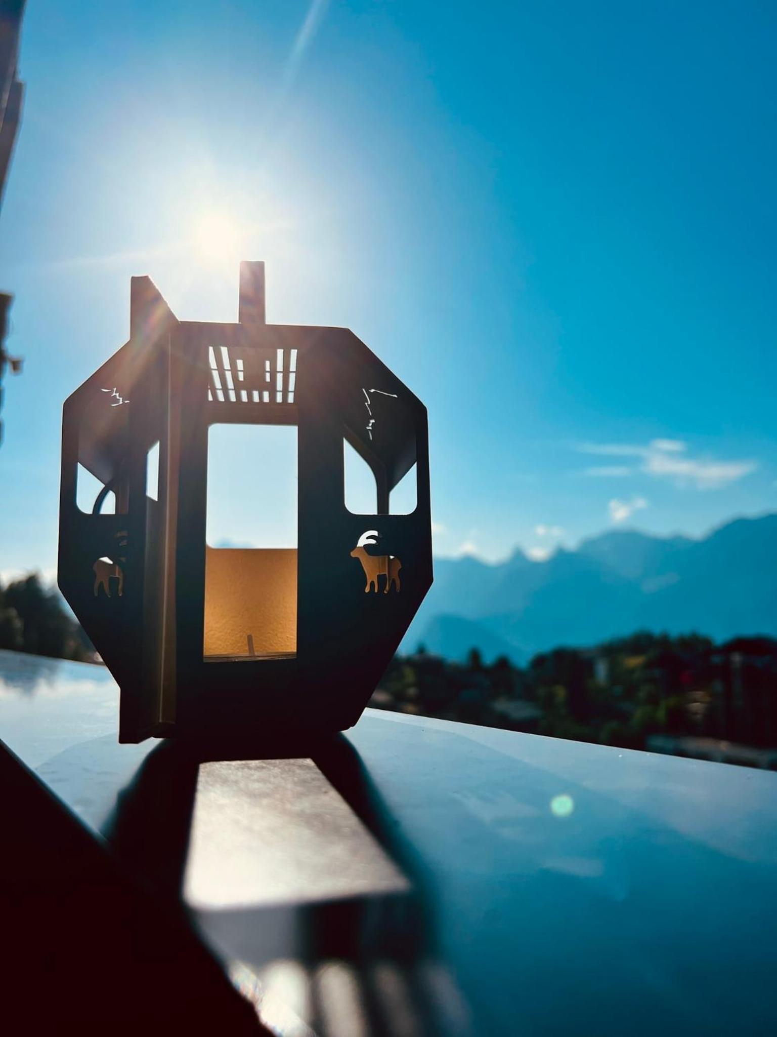 Vincenzo appart, Studio Confortable à Nendaz, accès Direct au Télécabine de Tracouet et Parking Souterrain Inclus