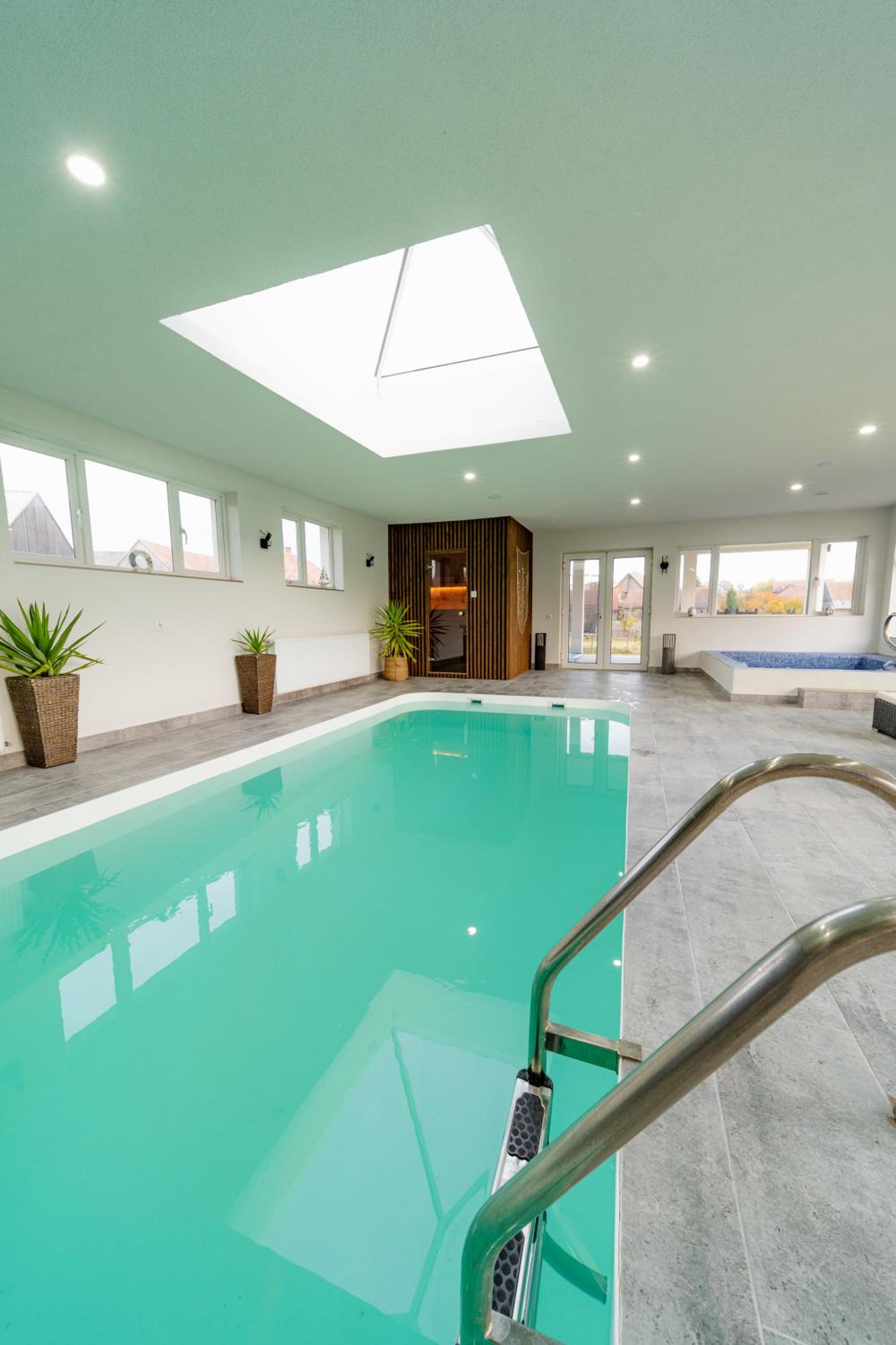 Harghita Sunrise Whole Complex With Indoor Spa