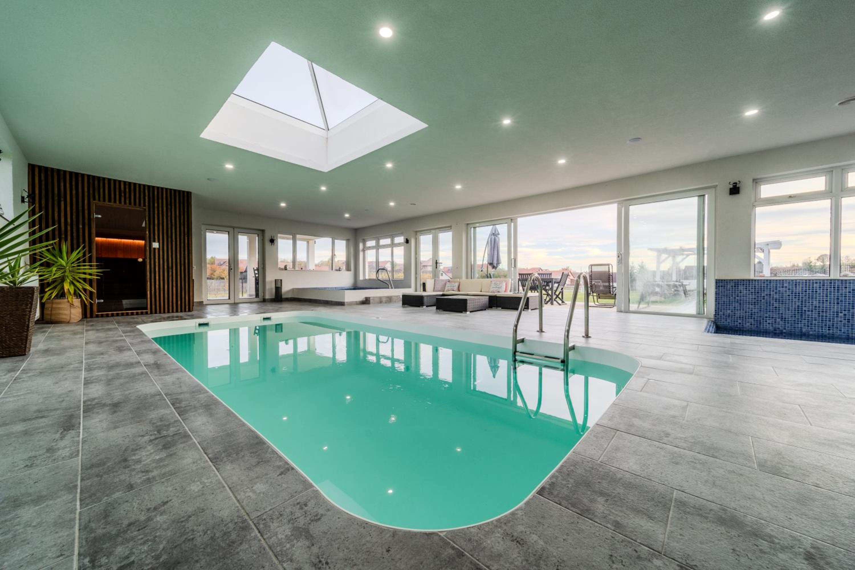 Harghita Sunrise Whole Complex With Indoor Spa, photo 83