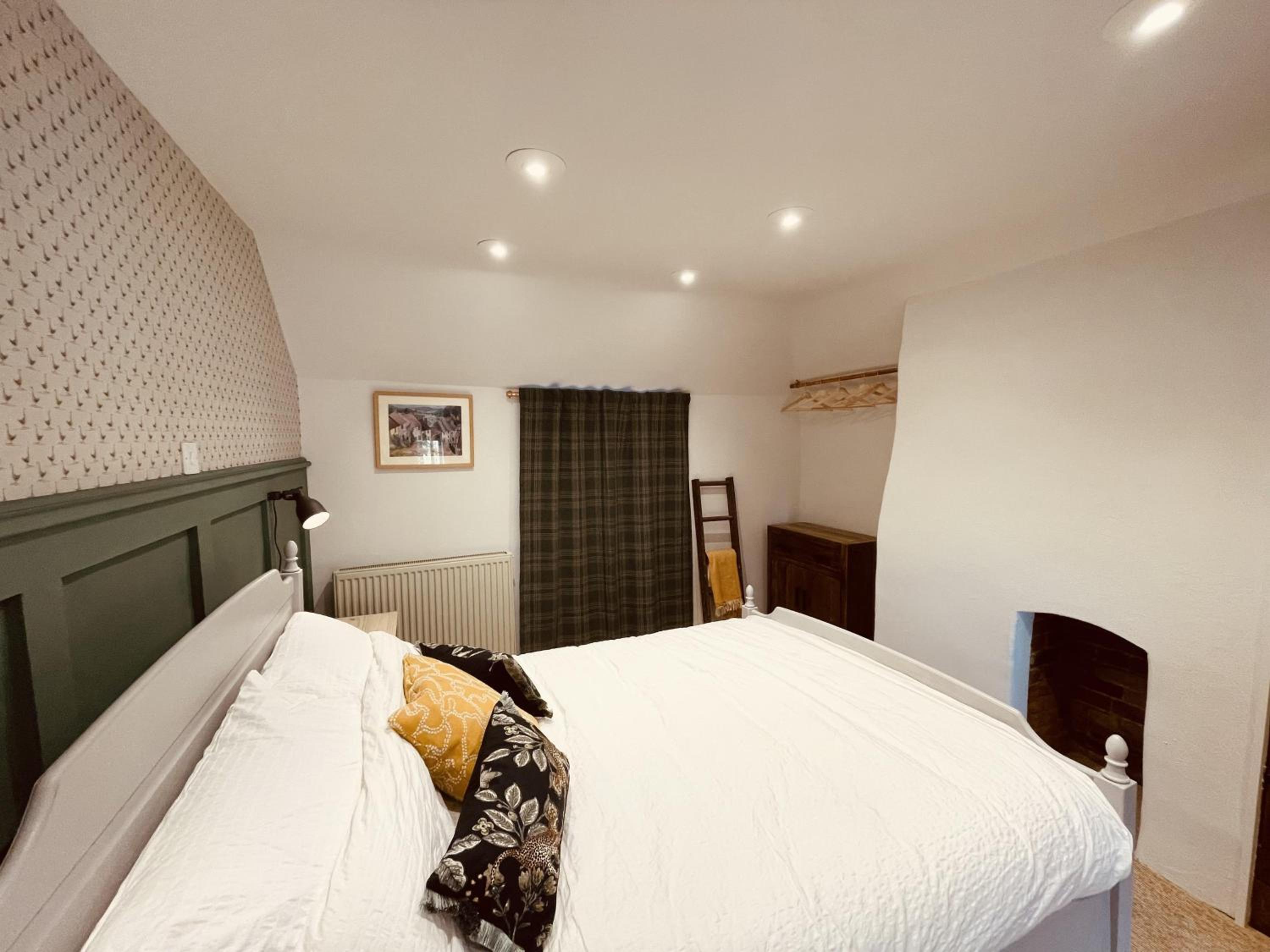 Charming Cottage Sleeps 4 with Sauna view 5