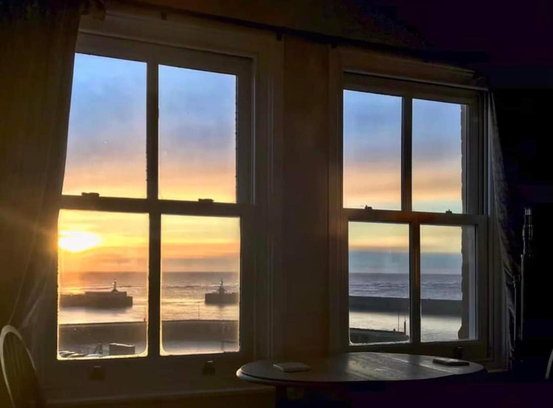 Ocean View Penthouse Harbourside Apartment