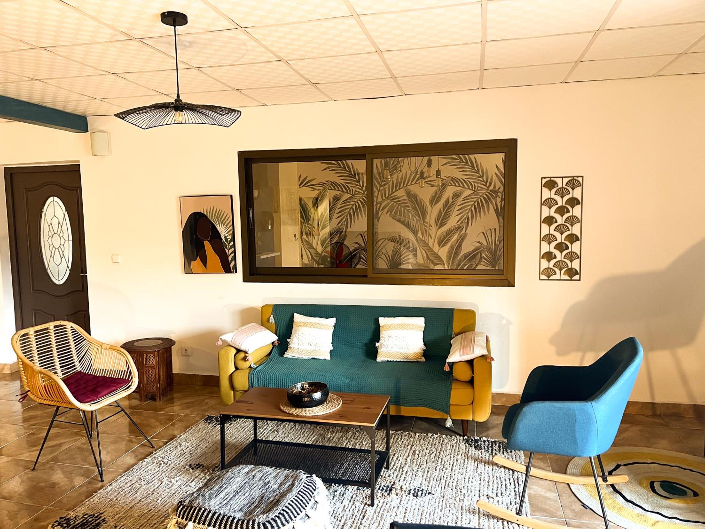 lounge