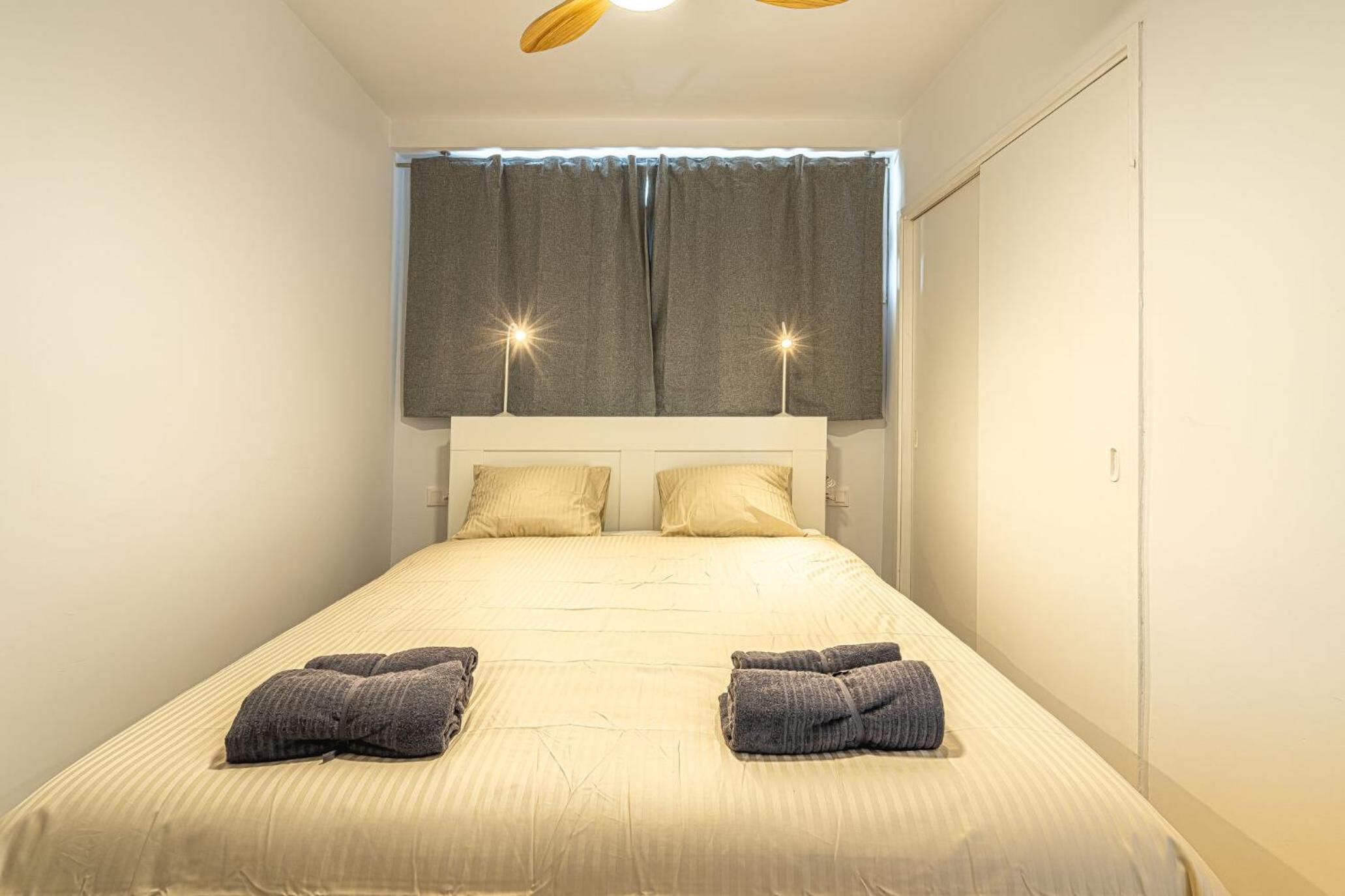 Modern Renovated Apartment with Terrace in Playa de las Americas en Playa de las Americas