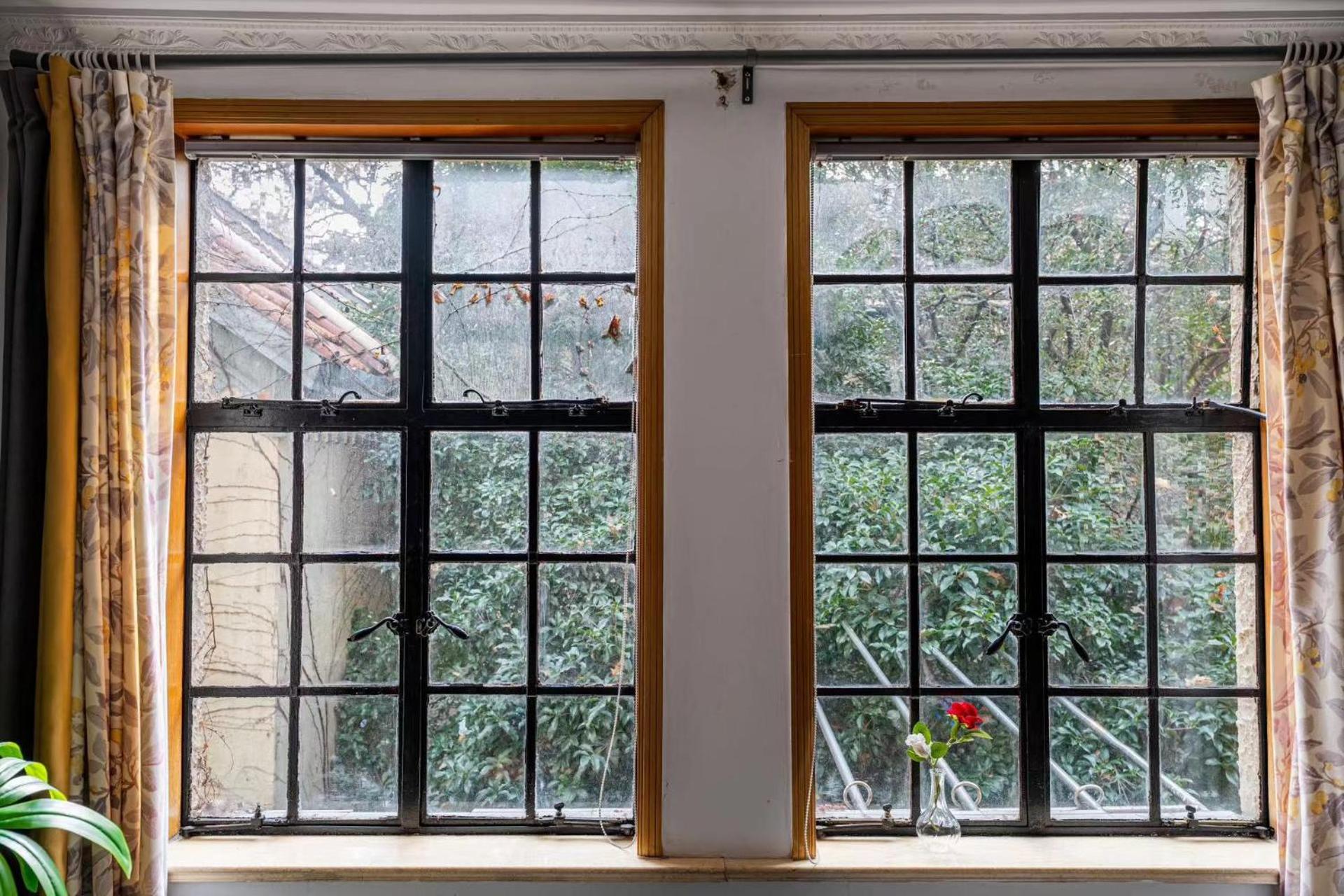 Shanghai Century Old House Downtown B&B