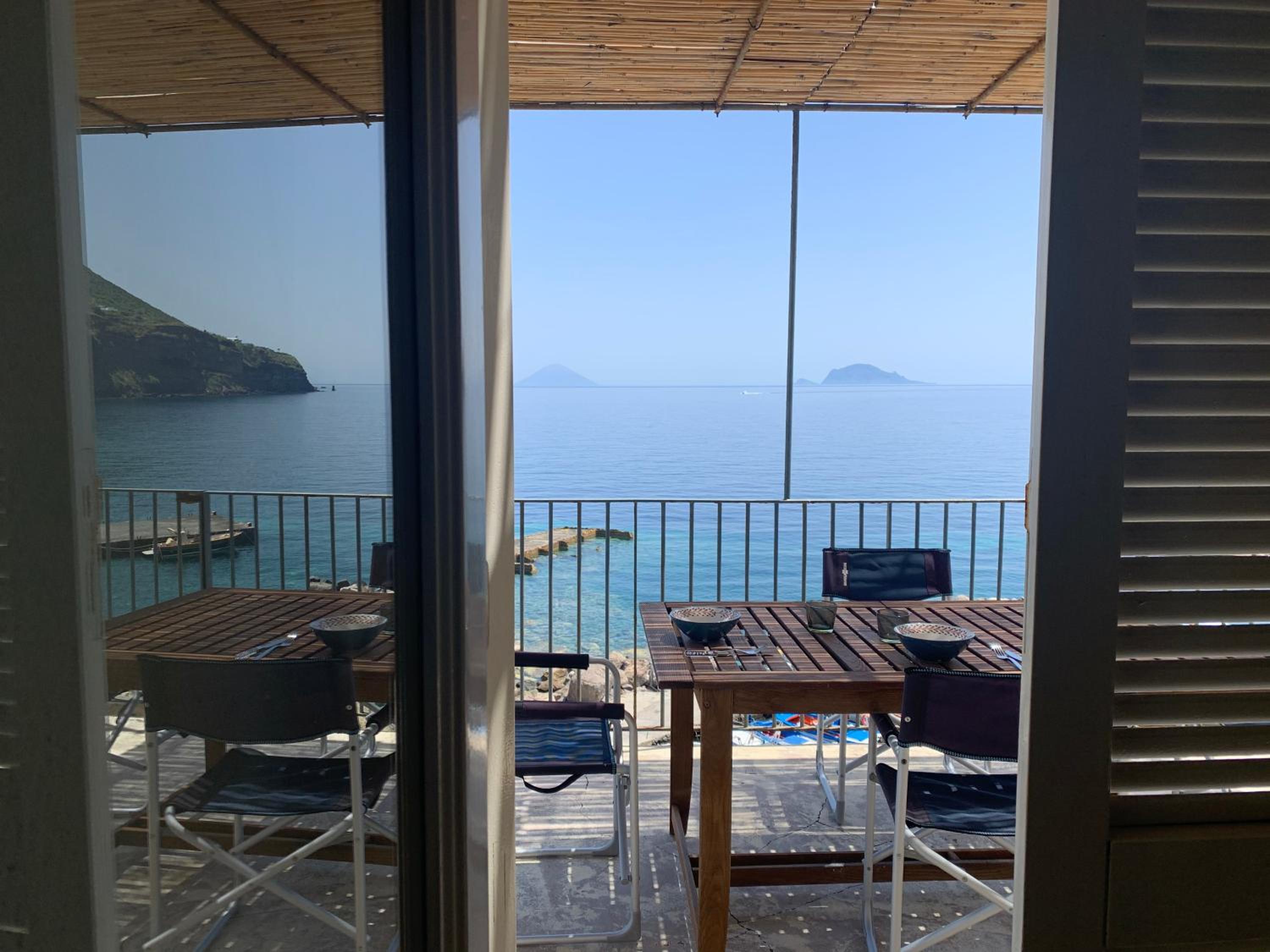 Casa Uva, sul porto di Malfa photo 5