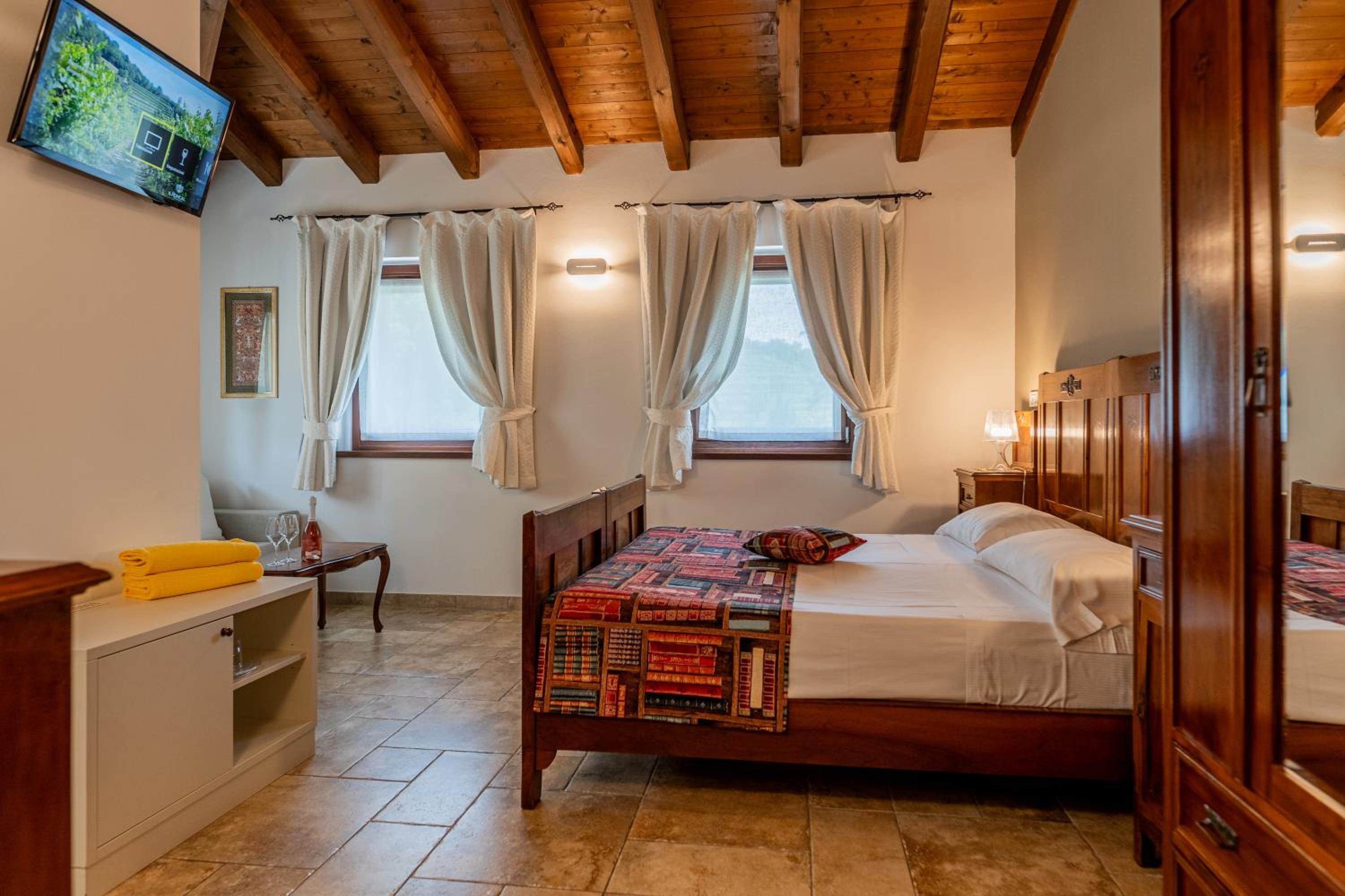 Il Roncal Wine Resort - for Wine Lovers