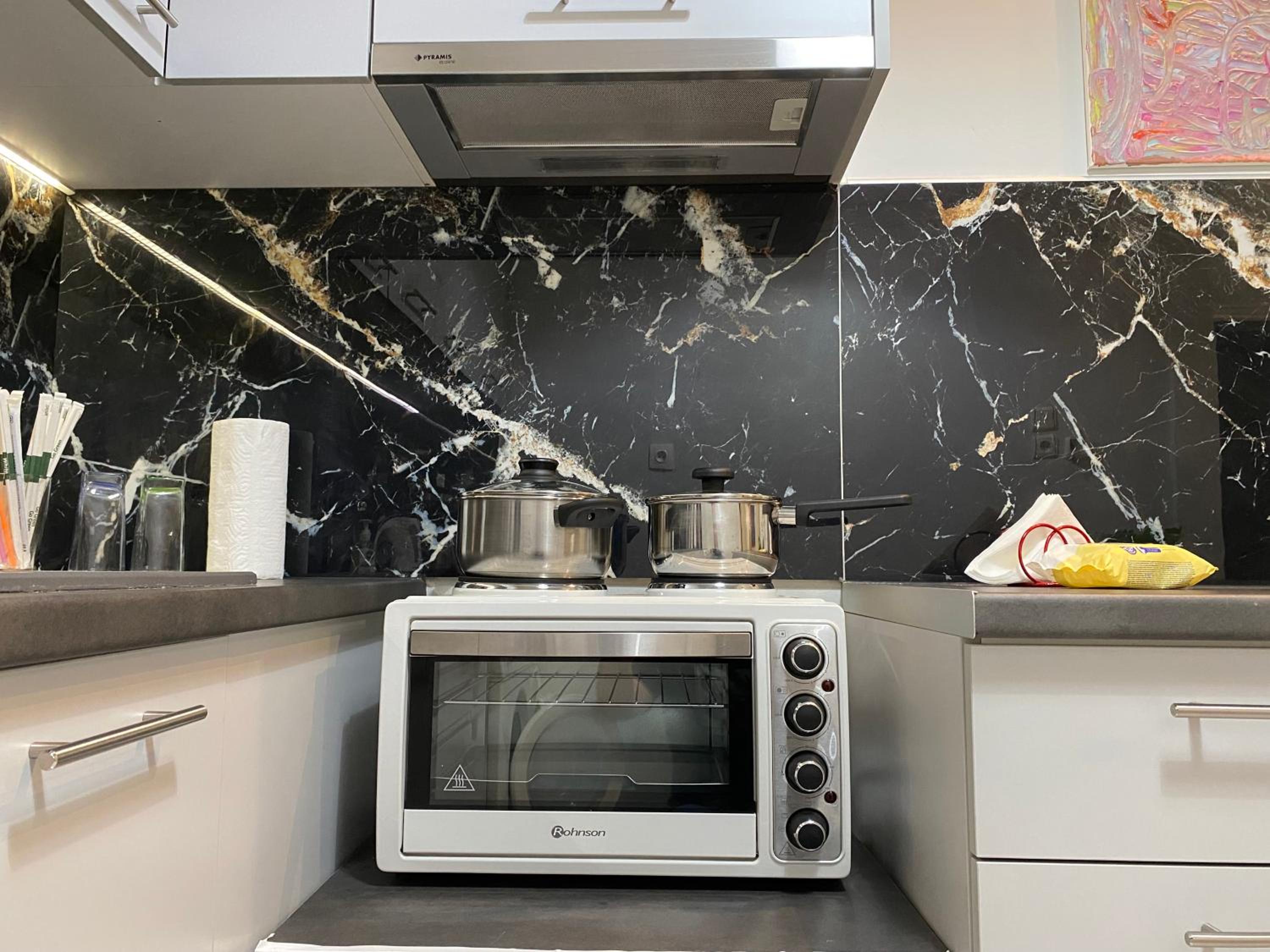 Urban Chic Flat Pagrati Athens