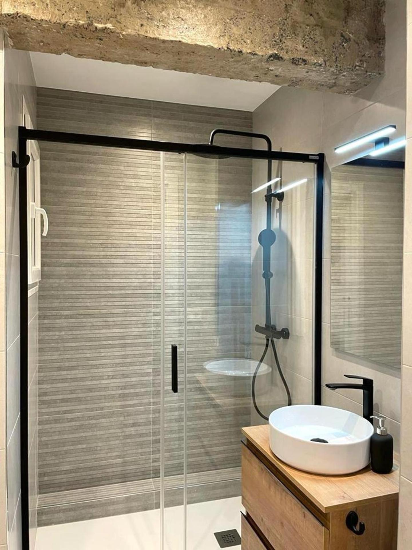 Bilbao Vacations - Cosy Bilbao city center Apartment - 2BR - Property Image 6