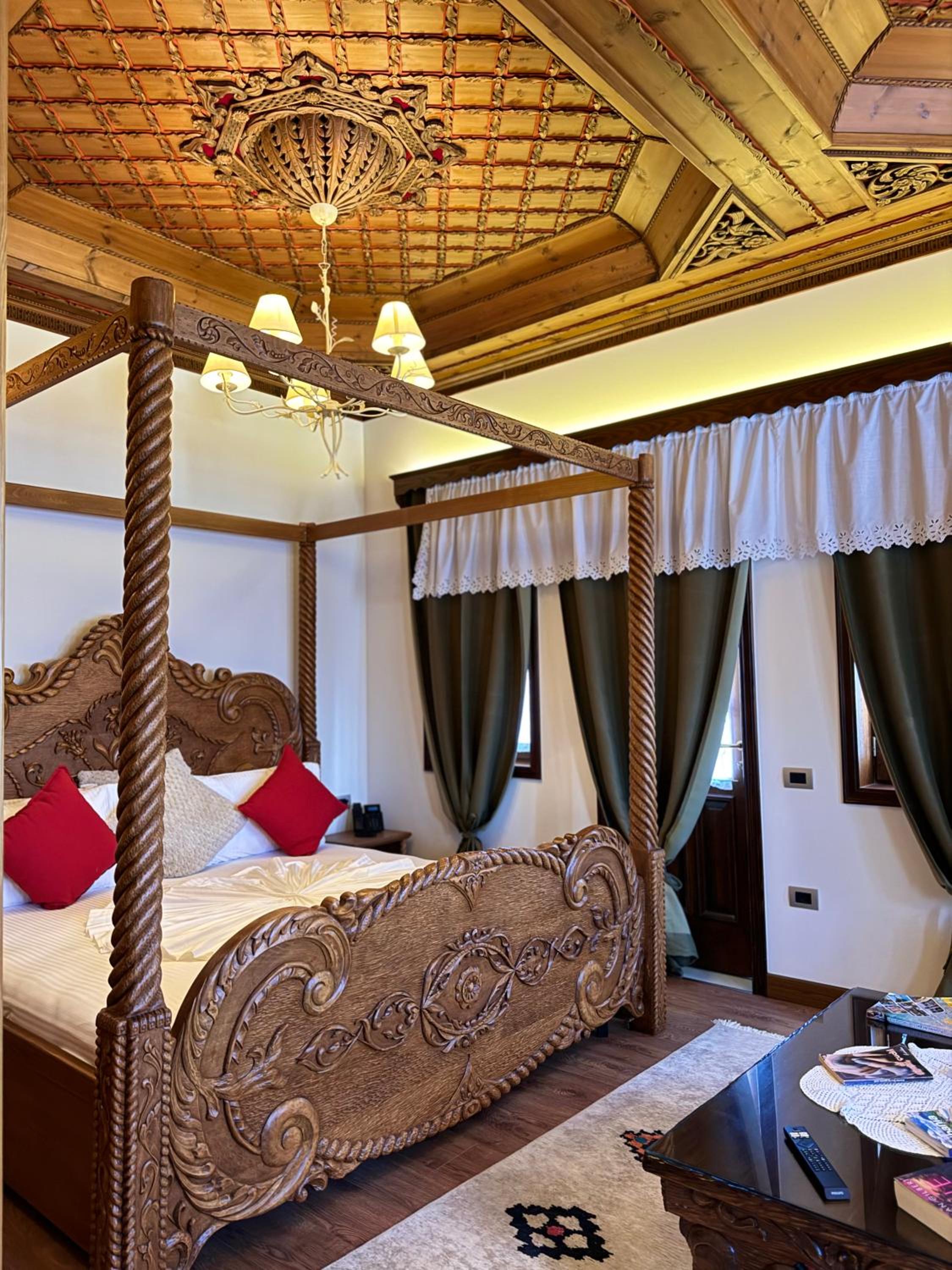 KERCULLA Resort