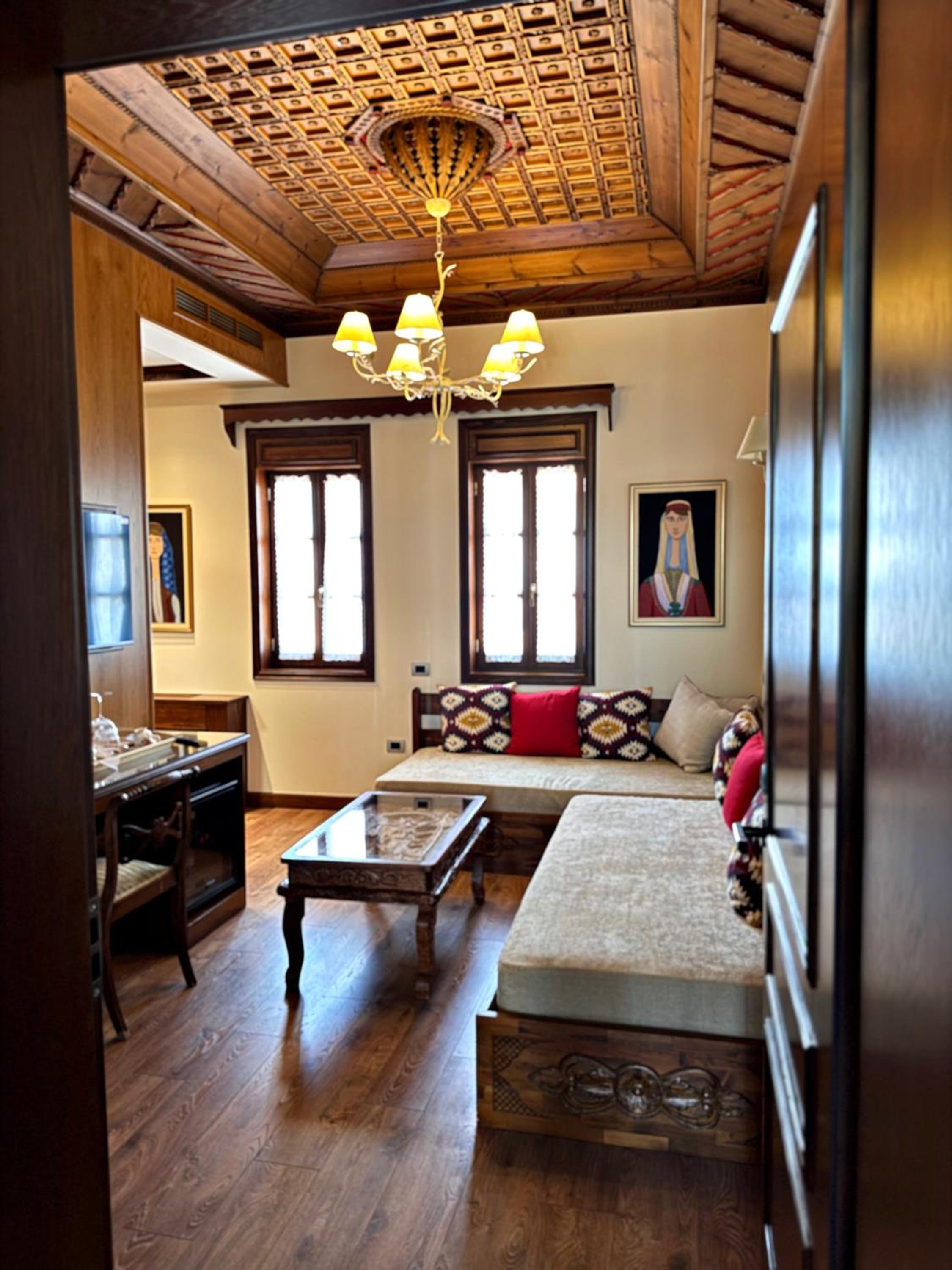 KERCULLA Resort