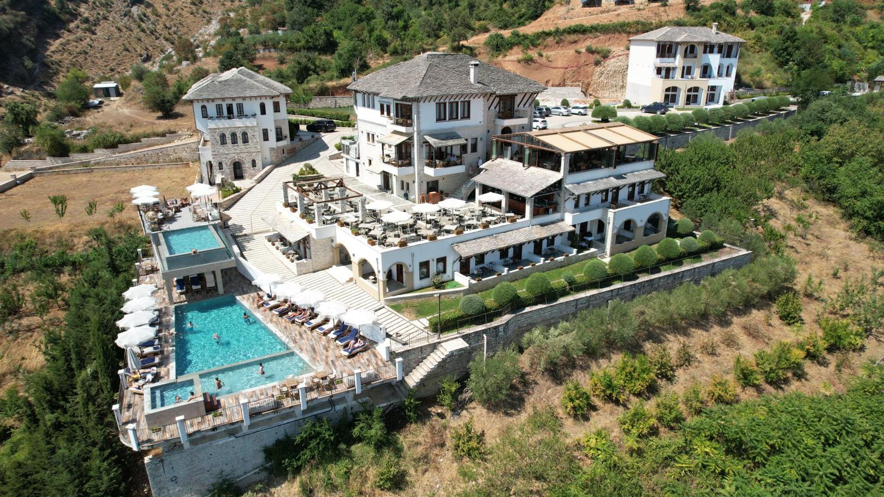 KERCULLA Resort