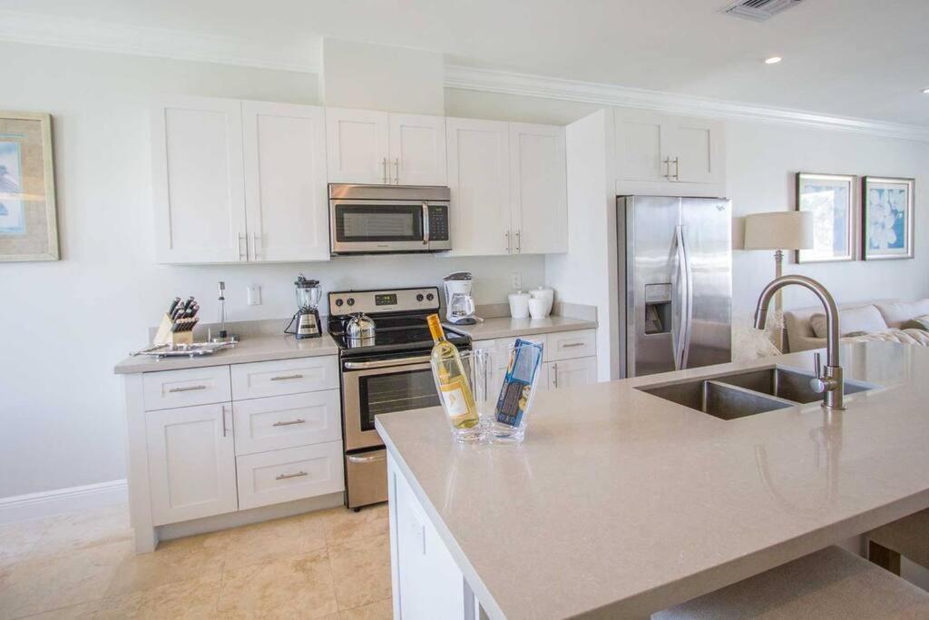 Luxury Townhouse in Palm Cay, Nassau Bahamas