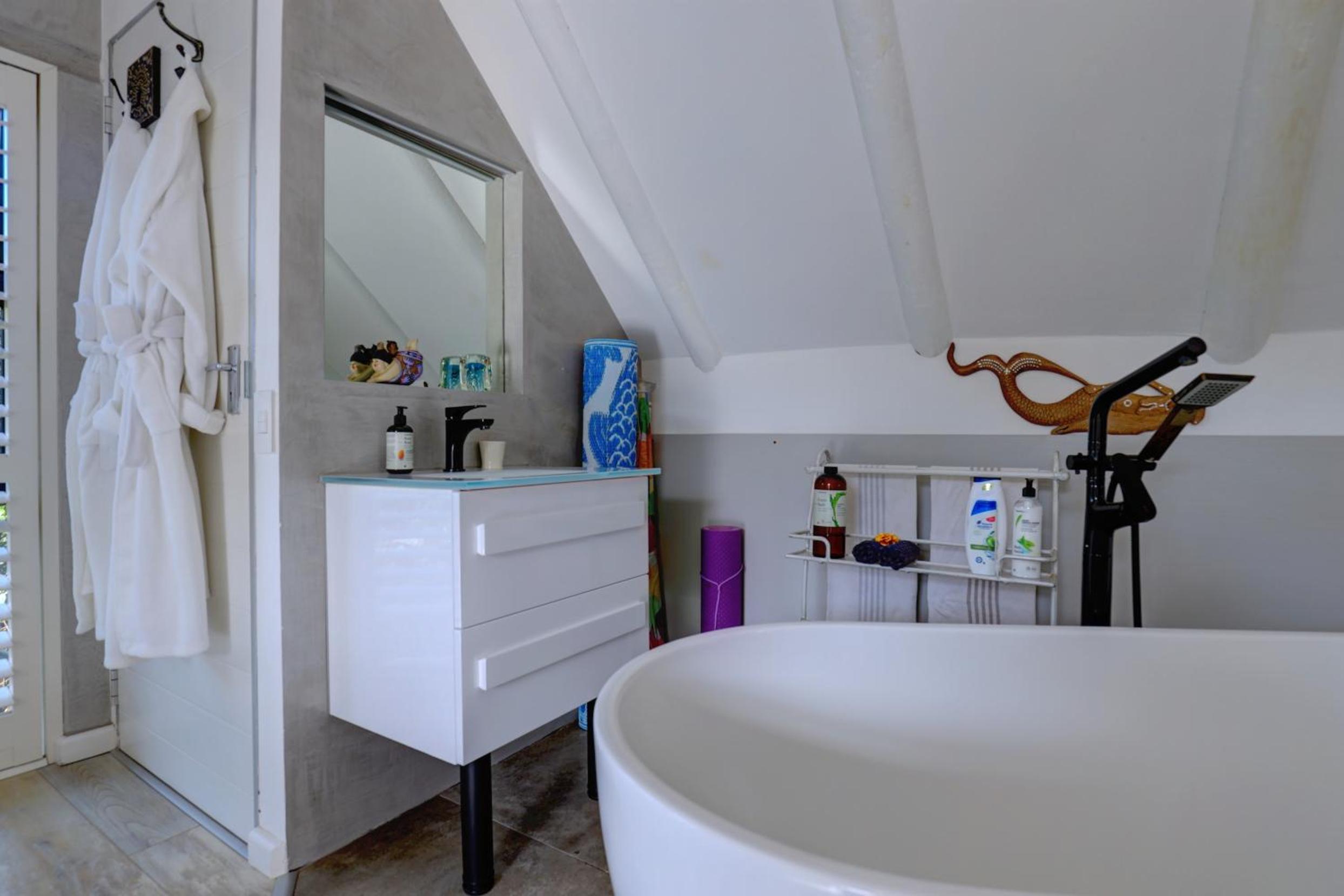Pearl Moon Boutique Suites, photo 22