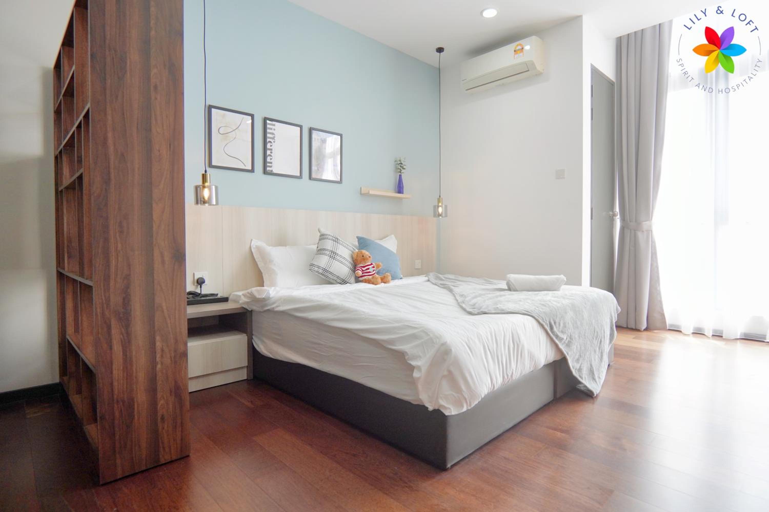 Lily and Loft - Queensville @ Kuala Lumpur - Netflix