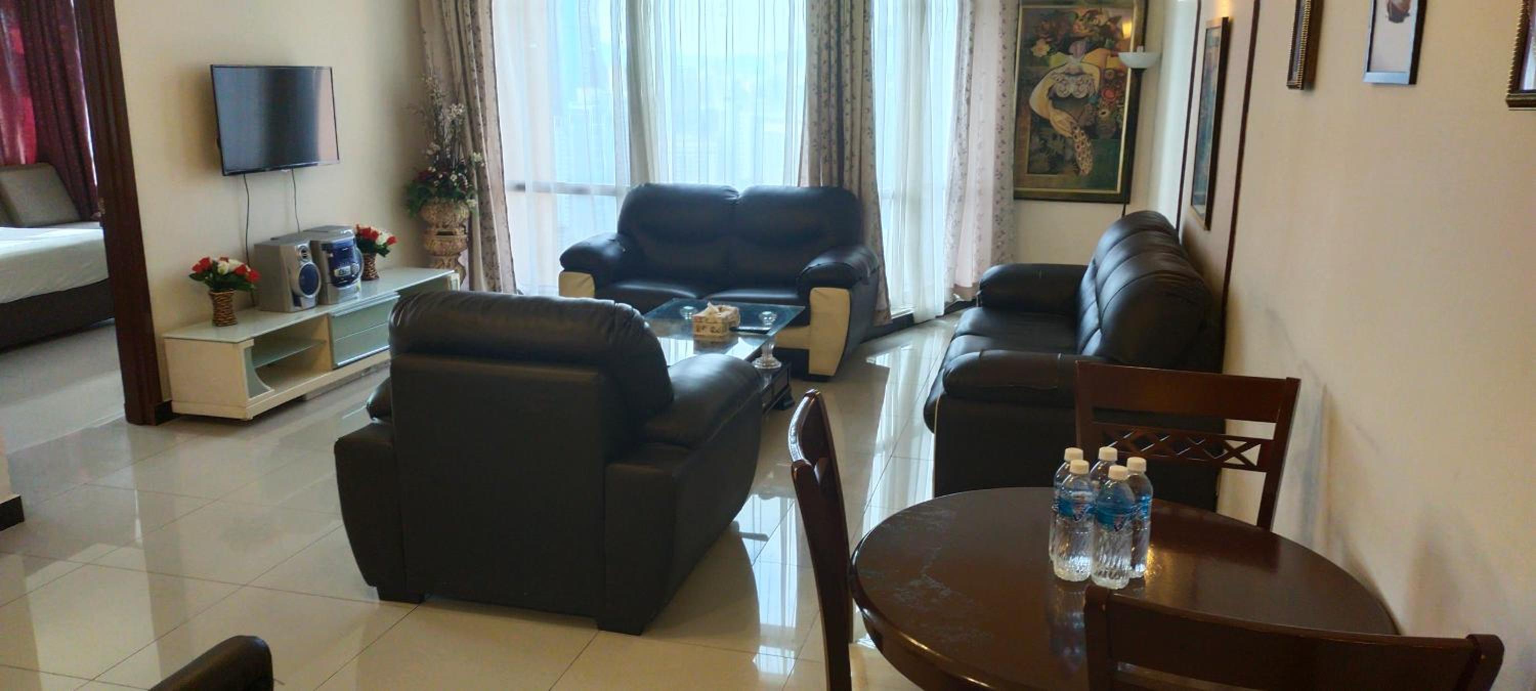 BBS Apartment At Time Square East Lobby