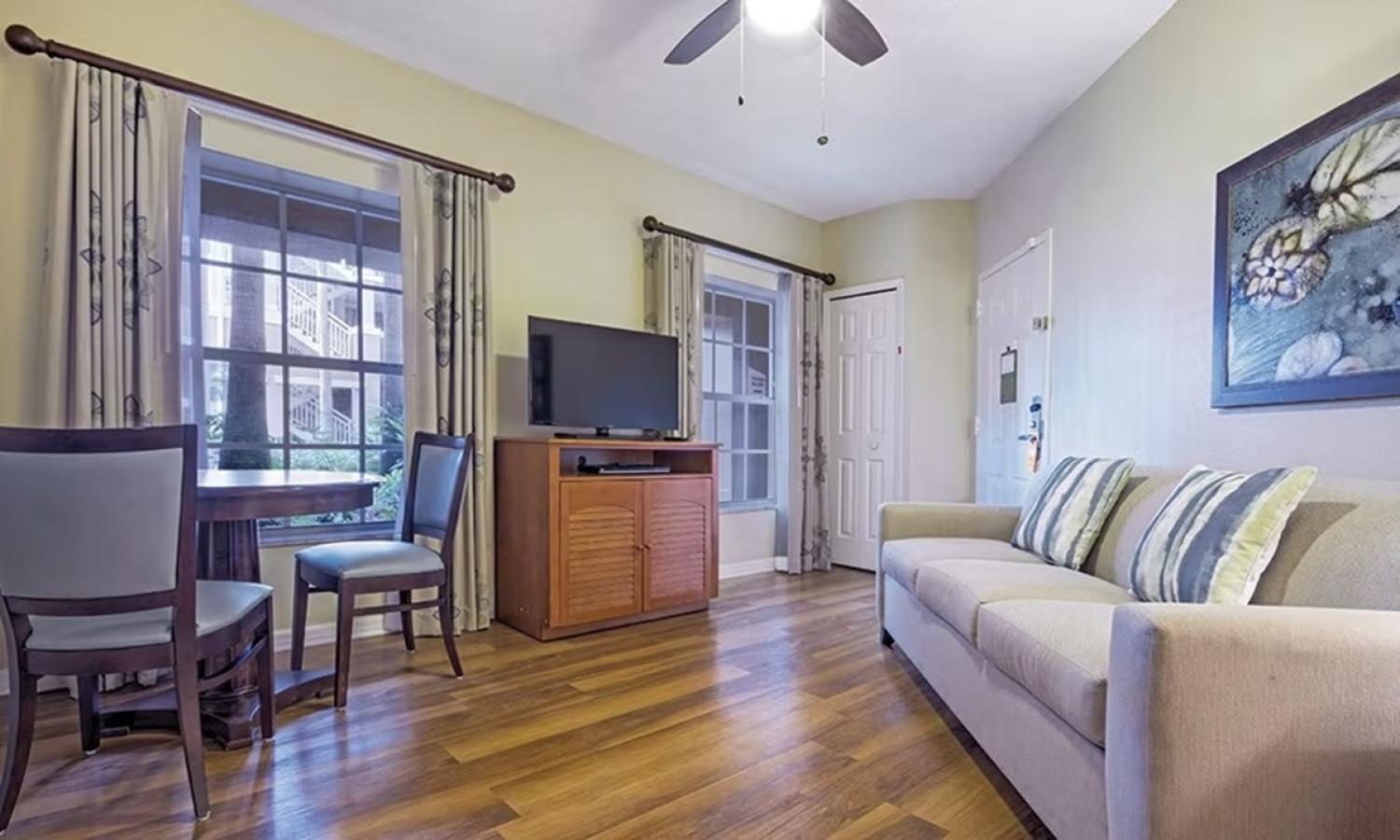 Beautiful Hotel of Cypress Palms 1BD near Kissimmee Lakefornt Park view 2