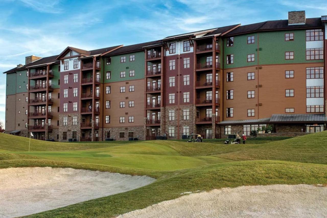 Beautiful Resort in Great Smokies Lodge 1BD Deluxe near Hillside Winery