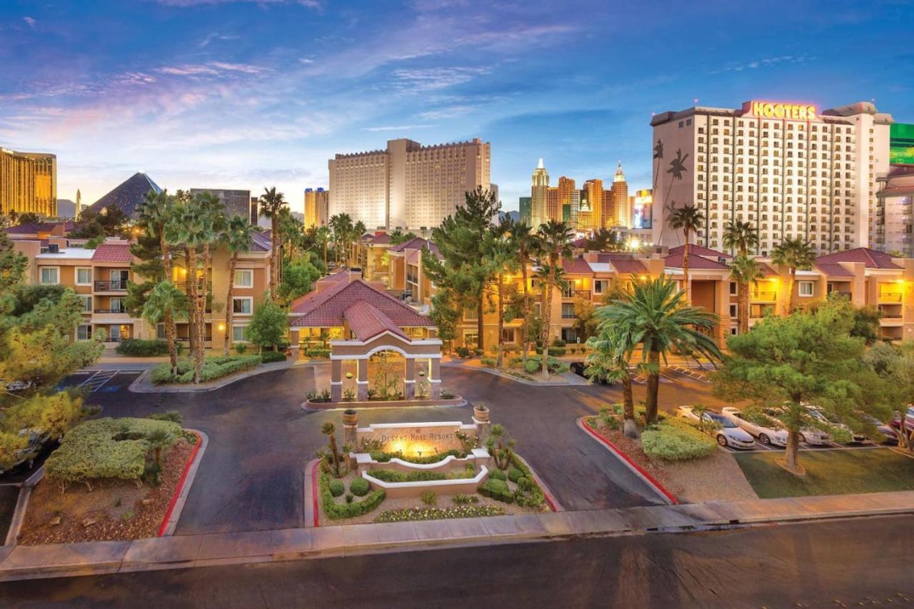 Beautiful Hotel in Desert Rose Resort - 1BD Sleeps view 2