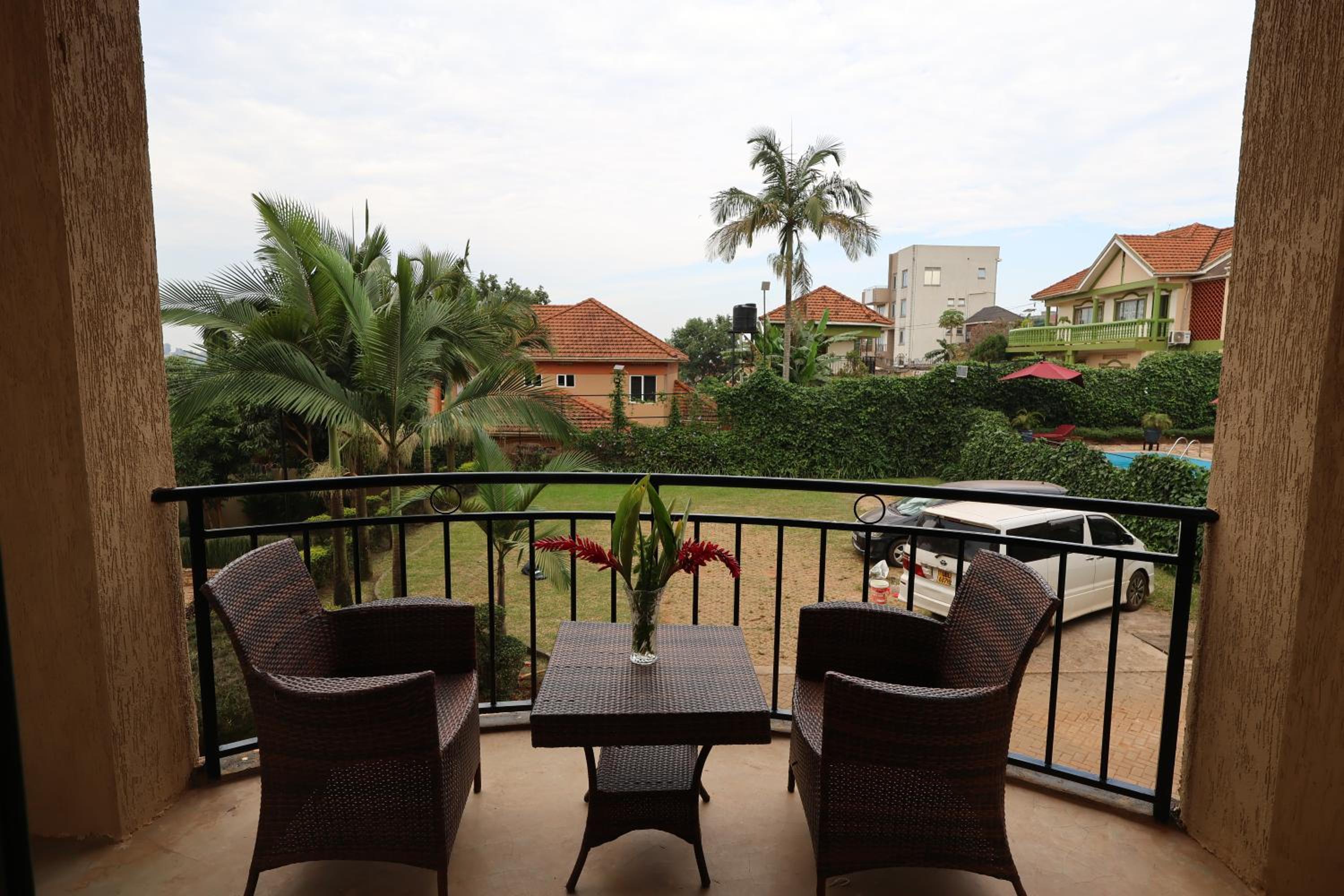 Bon Bini Residence