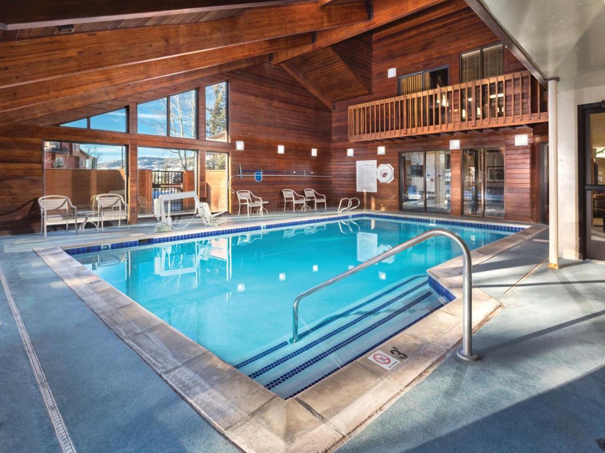 Beautiful Resort in Steamboat Springs 1BD at World Class Skiing and famed Champagne Powder