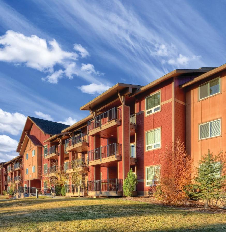 Beautiful Resort in Steamboat Springs 1BD at World Class Skiing and famed Champagne Powder