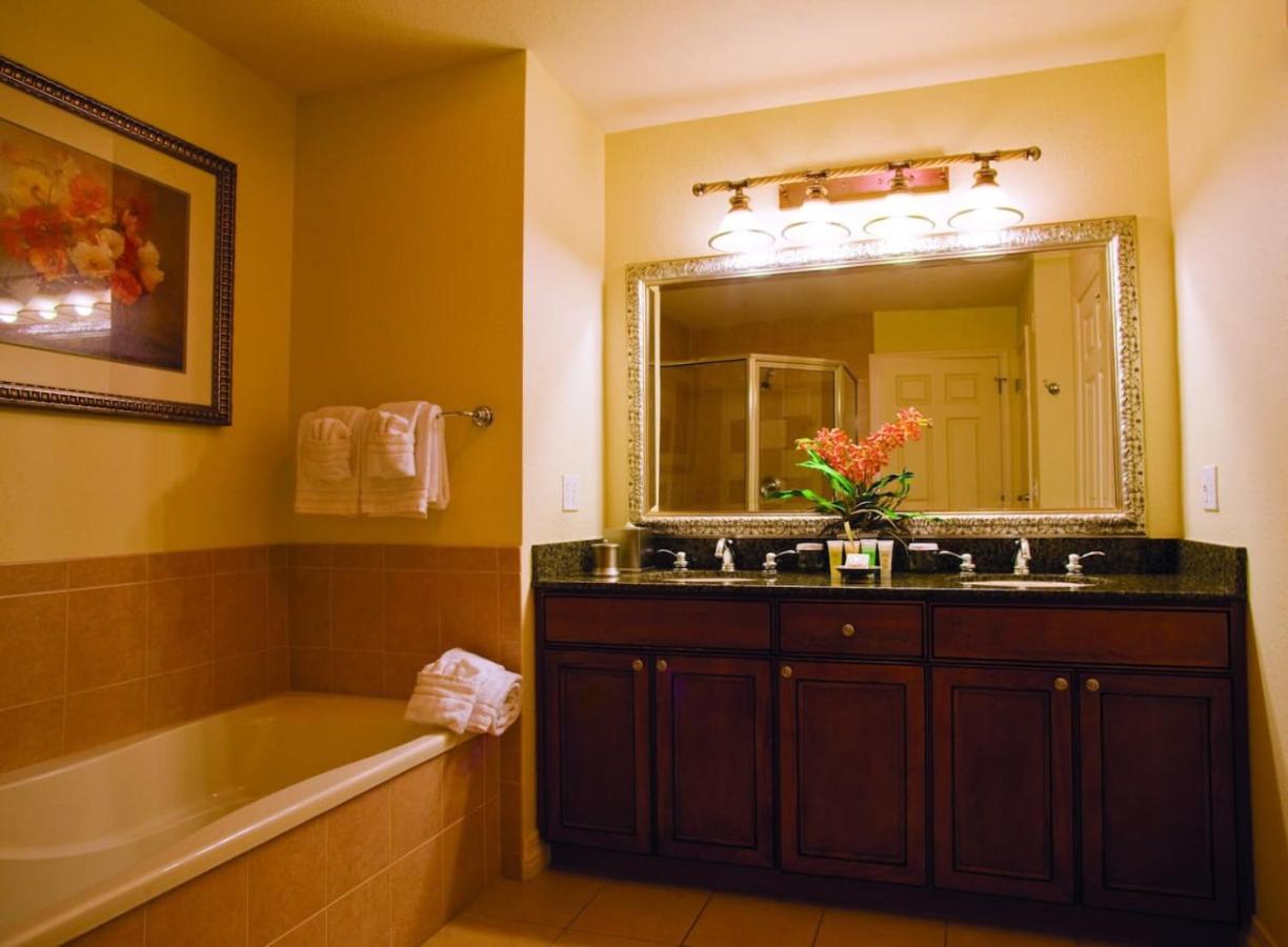 Great Family Friendly Resort 3BD condo onsite amenities golf pools lazy river and more view 5