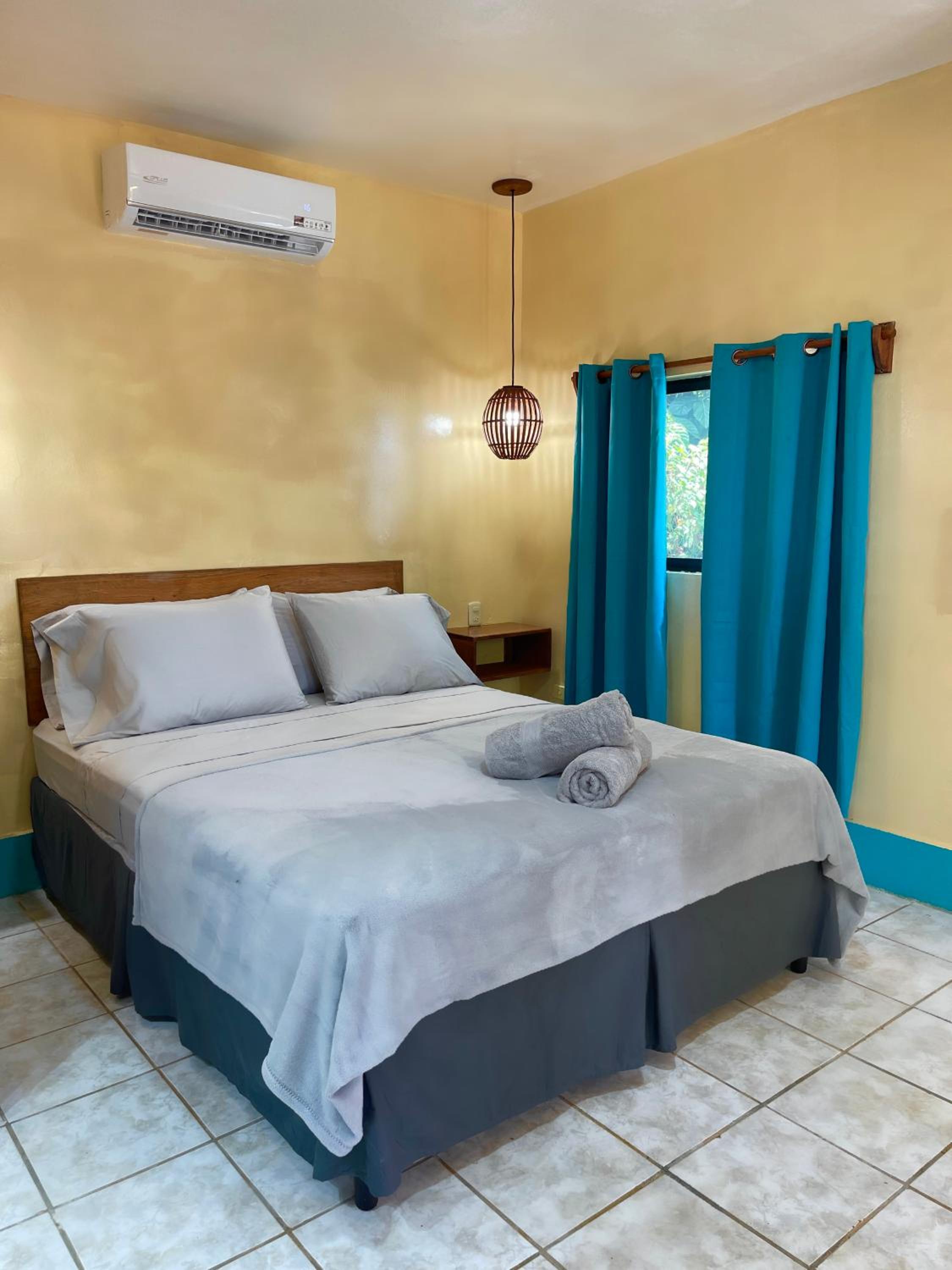 Apartments at Los Delfines Little Corn - Photo 6