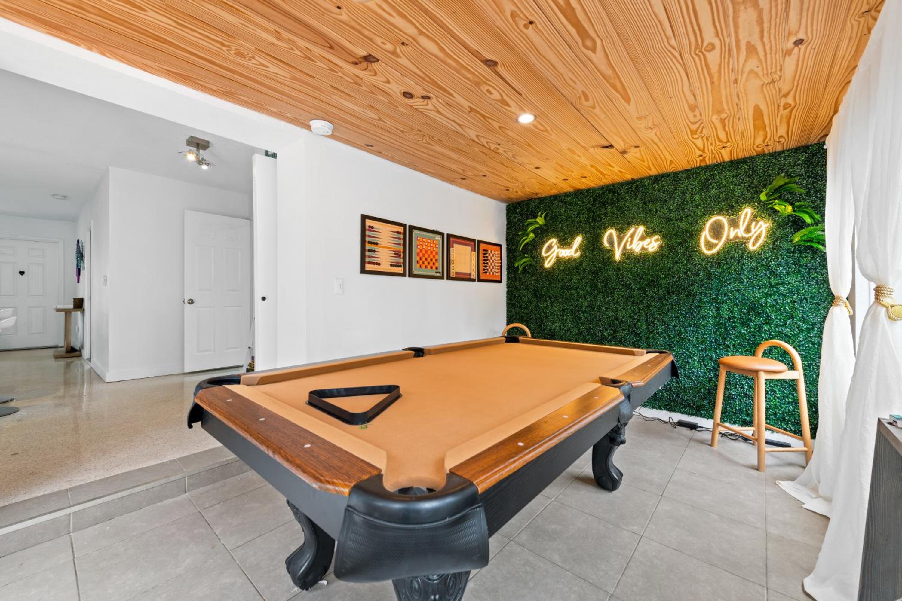 activities & amenities