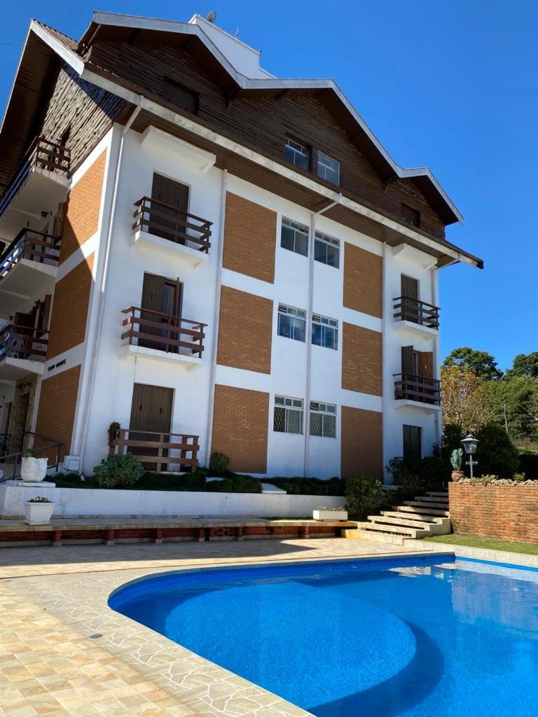Apartamento Campos do Jordão ao lado do Capivari