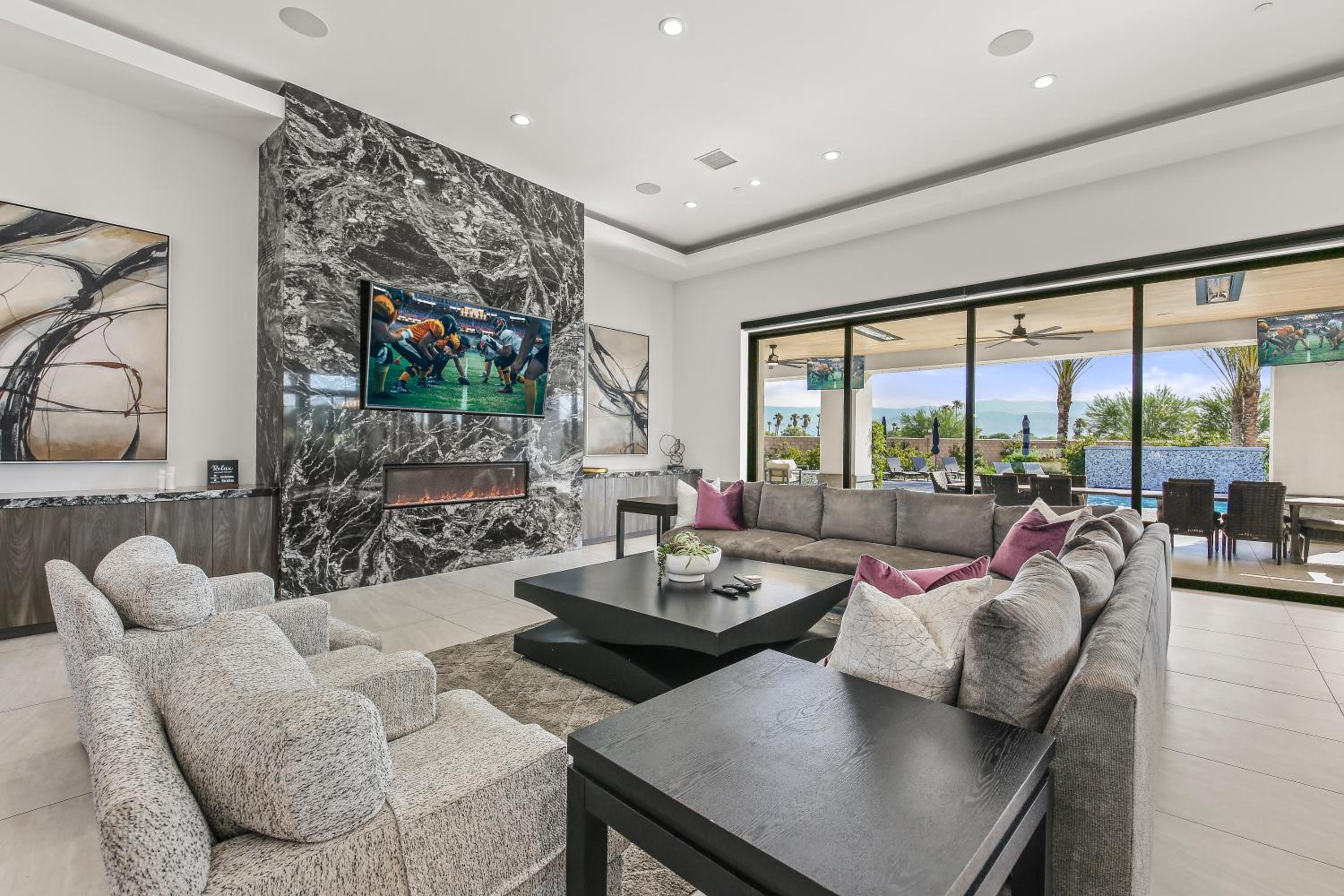 Palm Villa- Luxury 7 Bed, Pickleball, Volleyball, Golf view 3
