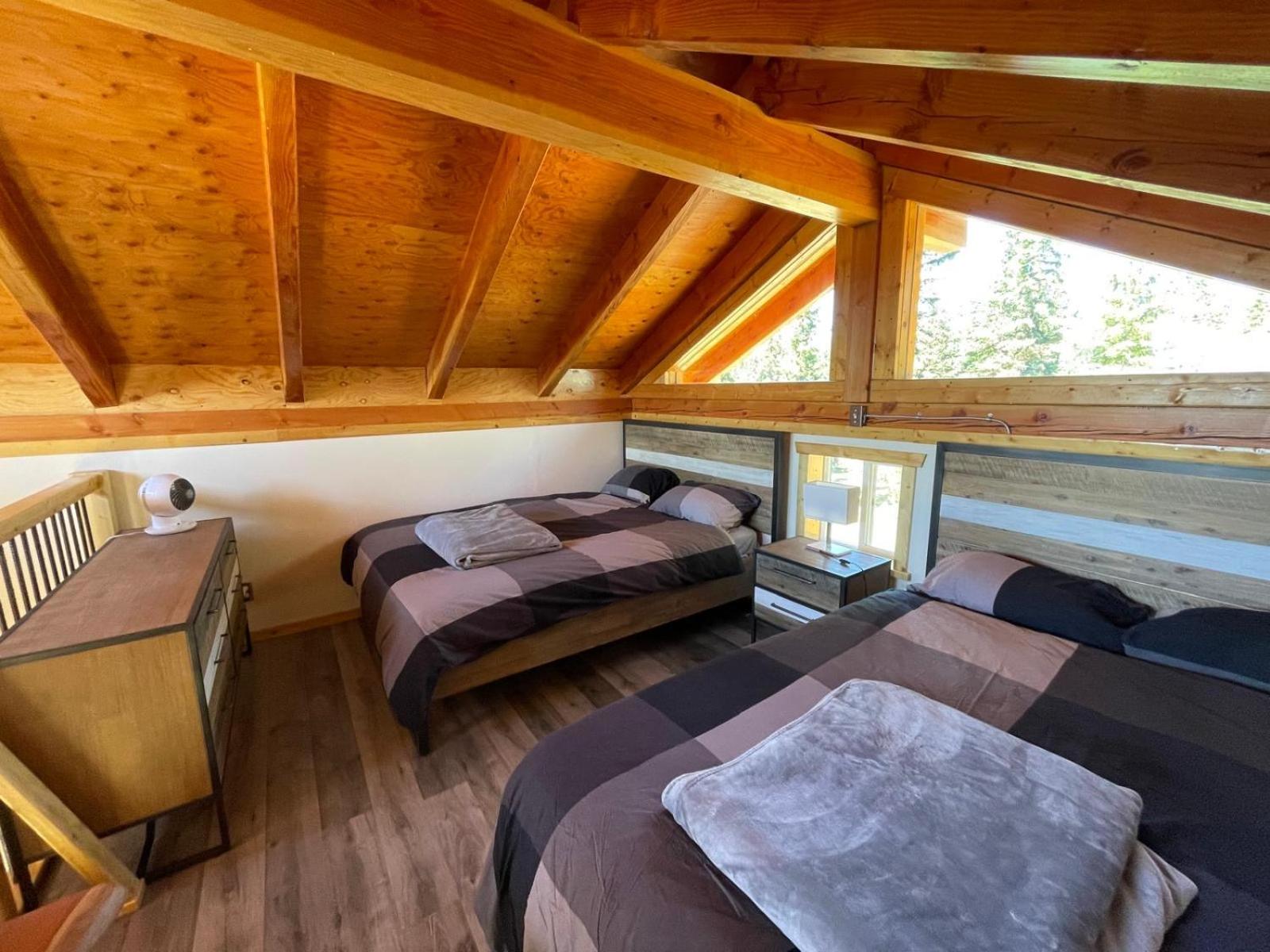 Red Cariboo Resort