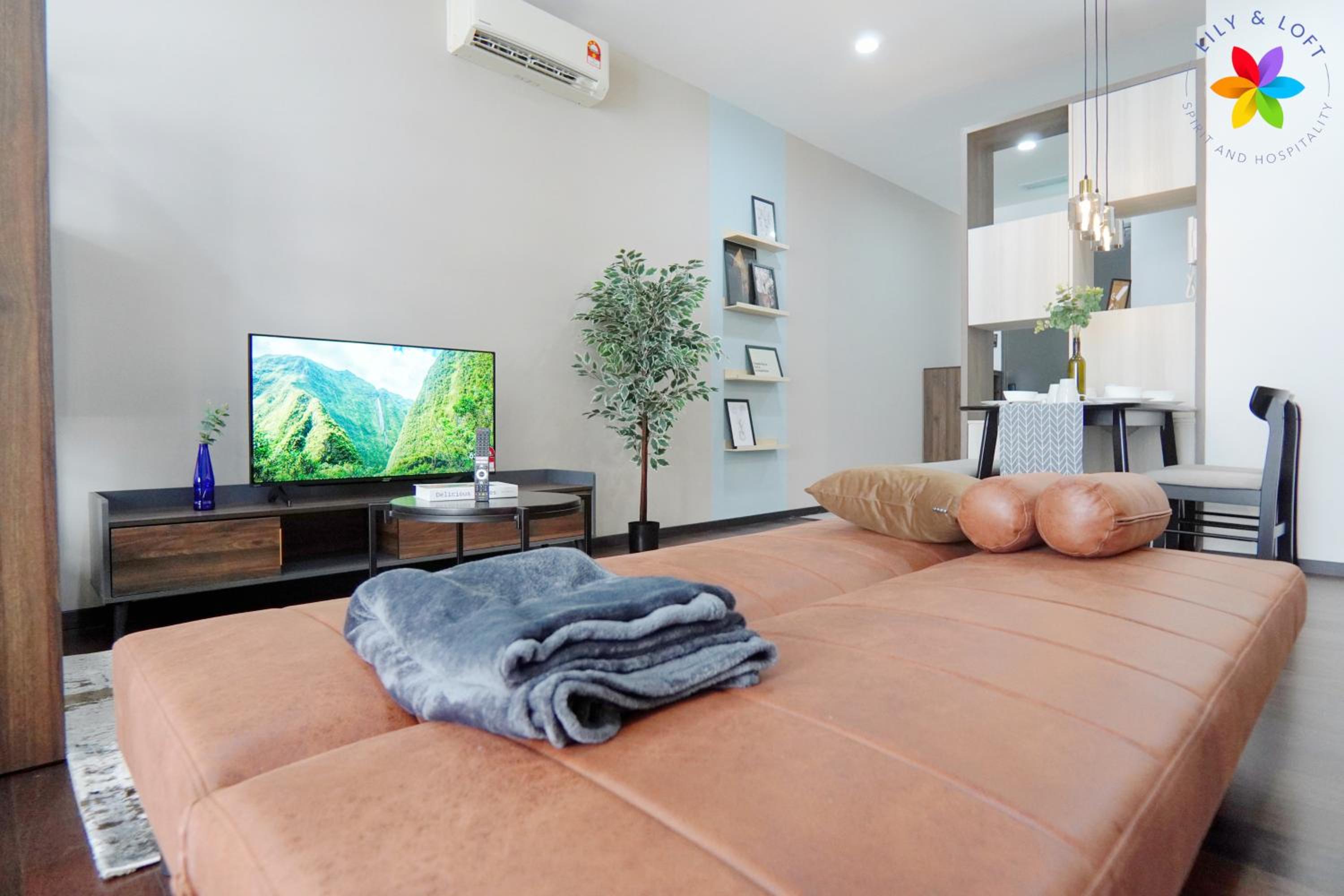 Lily and Loft - Queensville @ Kuala Lumpur - Netflix