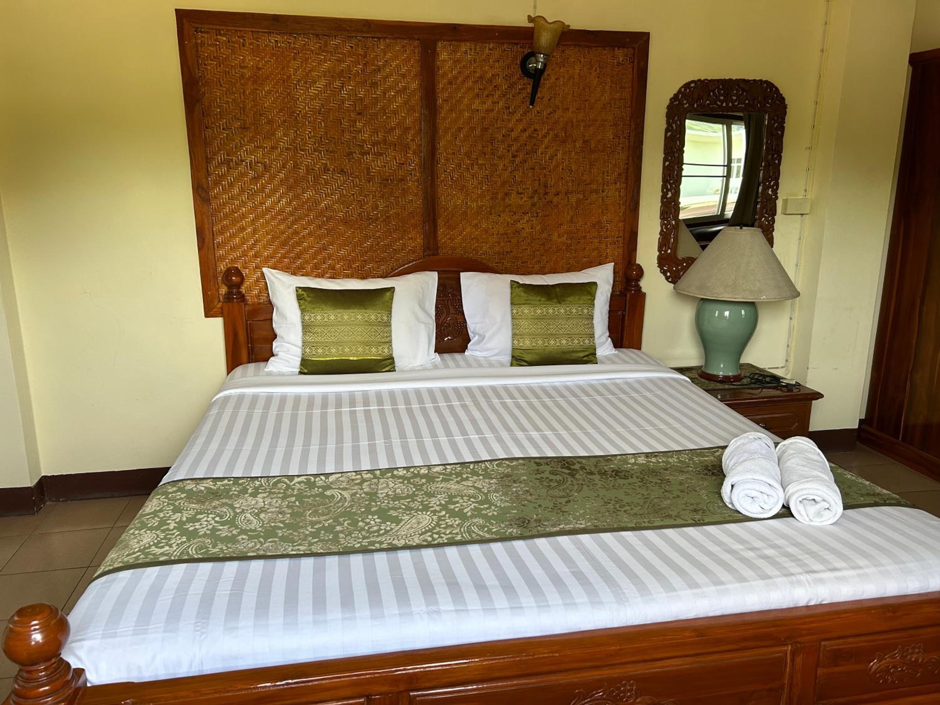 Saithong House
