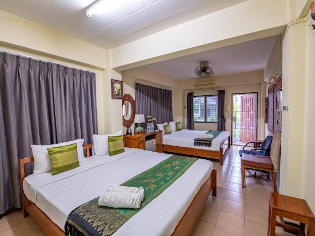 Saithong House