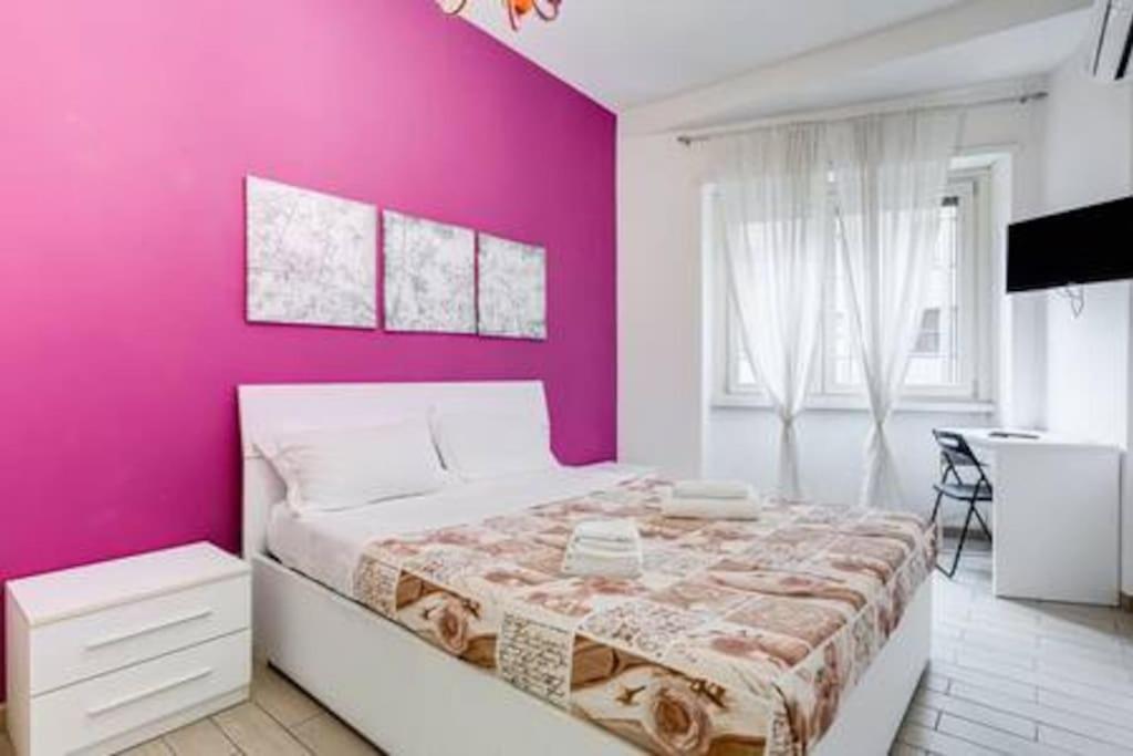 Domus Laterani by JFM - Comfortable apartment big terrace Colosseo