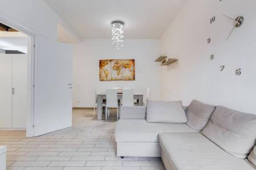 Domus Laterani by JFM - Comfortable apartment big terrace Colosseo