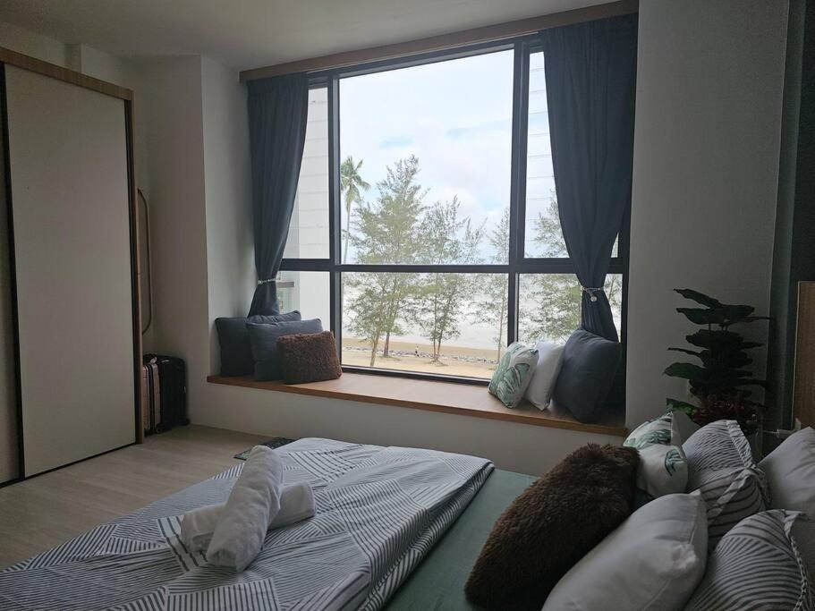 Kenyalang Roxy Sematan Homestay