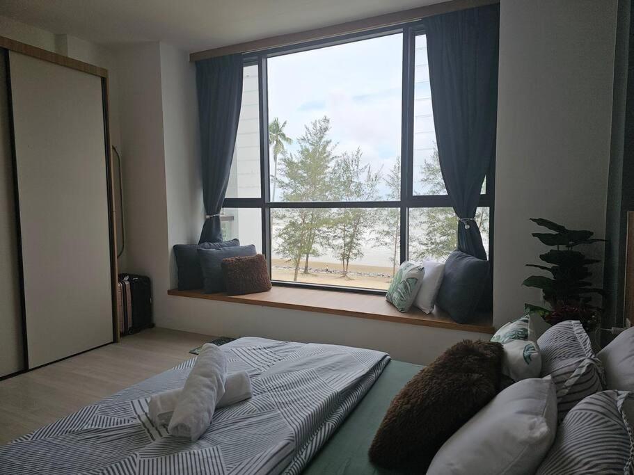 Kenyalang Roxy Sematan Homestay