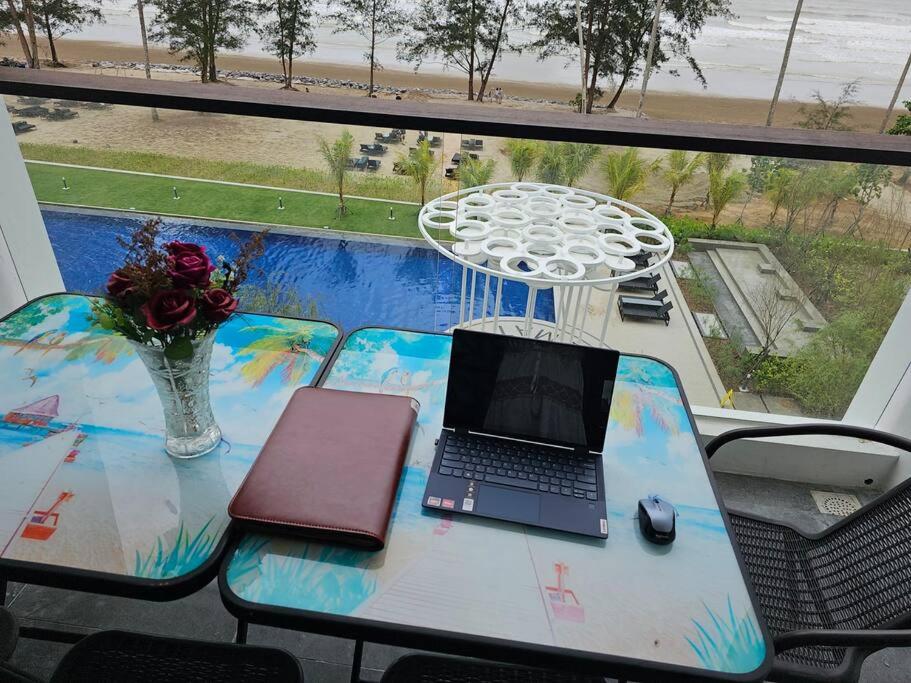 Kenyalang Roxy Sematan Homestay