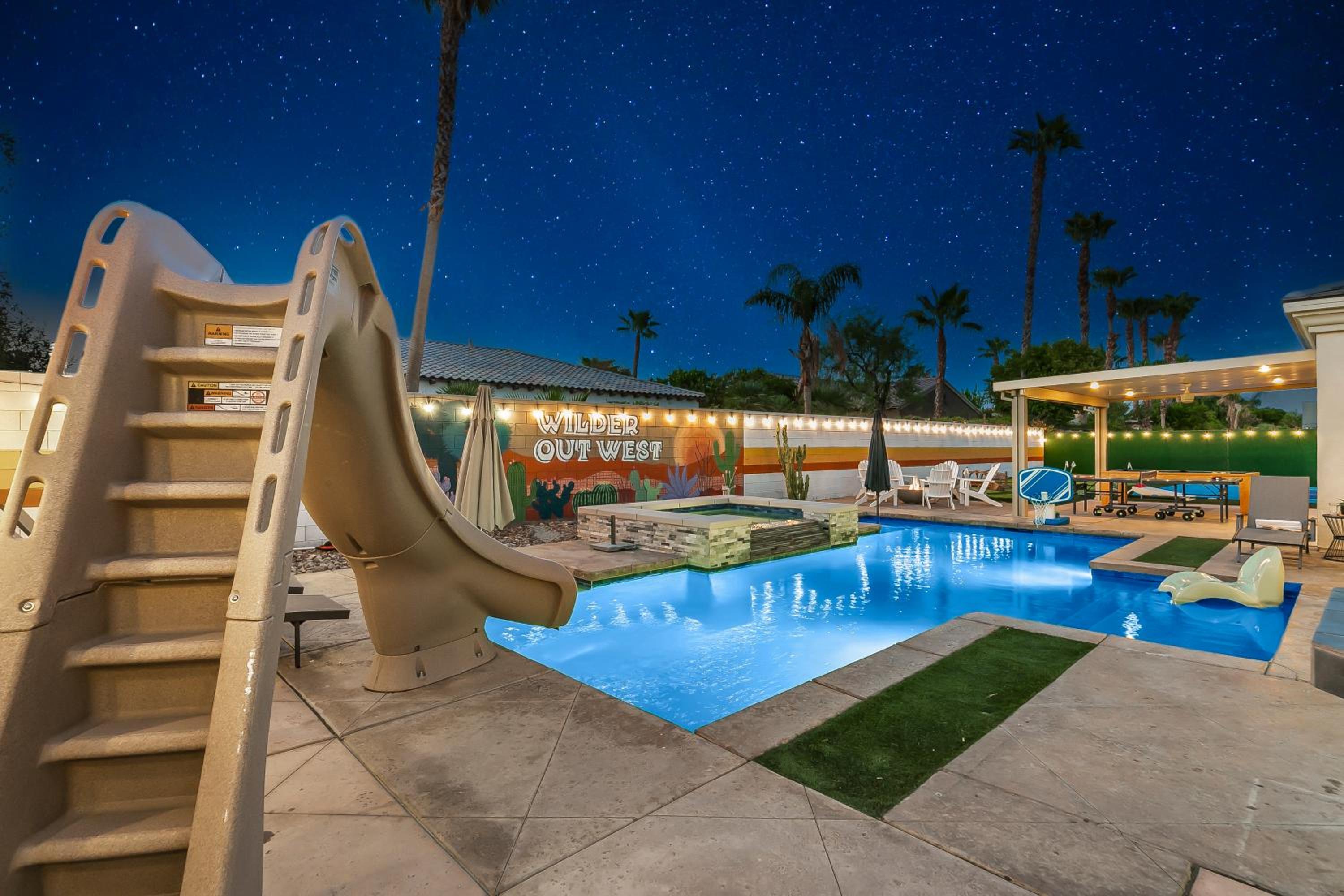 Wilder Out West: Luxury Pickleball, Mini Golf, & Game Room!!