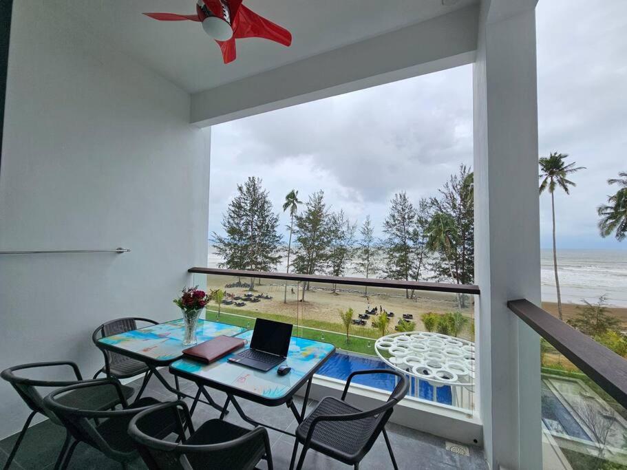 Kenyalang Roxy Sematan Homestay