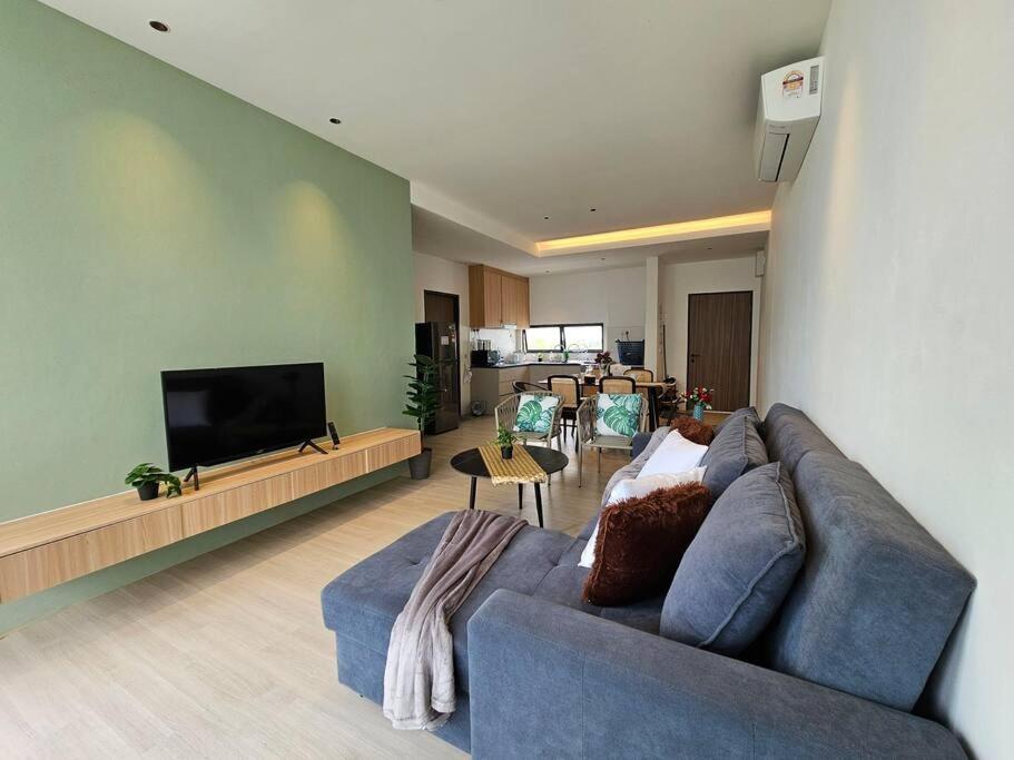 Kenyalang Roxy Sematan Homestay