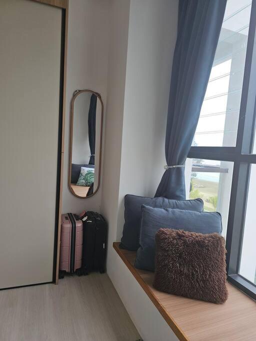 Kenyalang Roxy Sematan Homestay