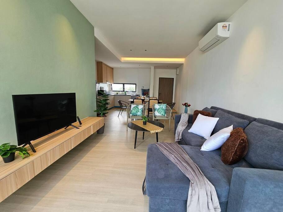 Kenyalang Roxy Sematan Homestay