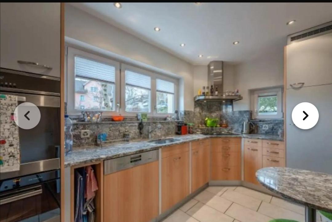 schönes Haus 5 separates Zimmer mit Sauna